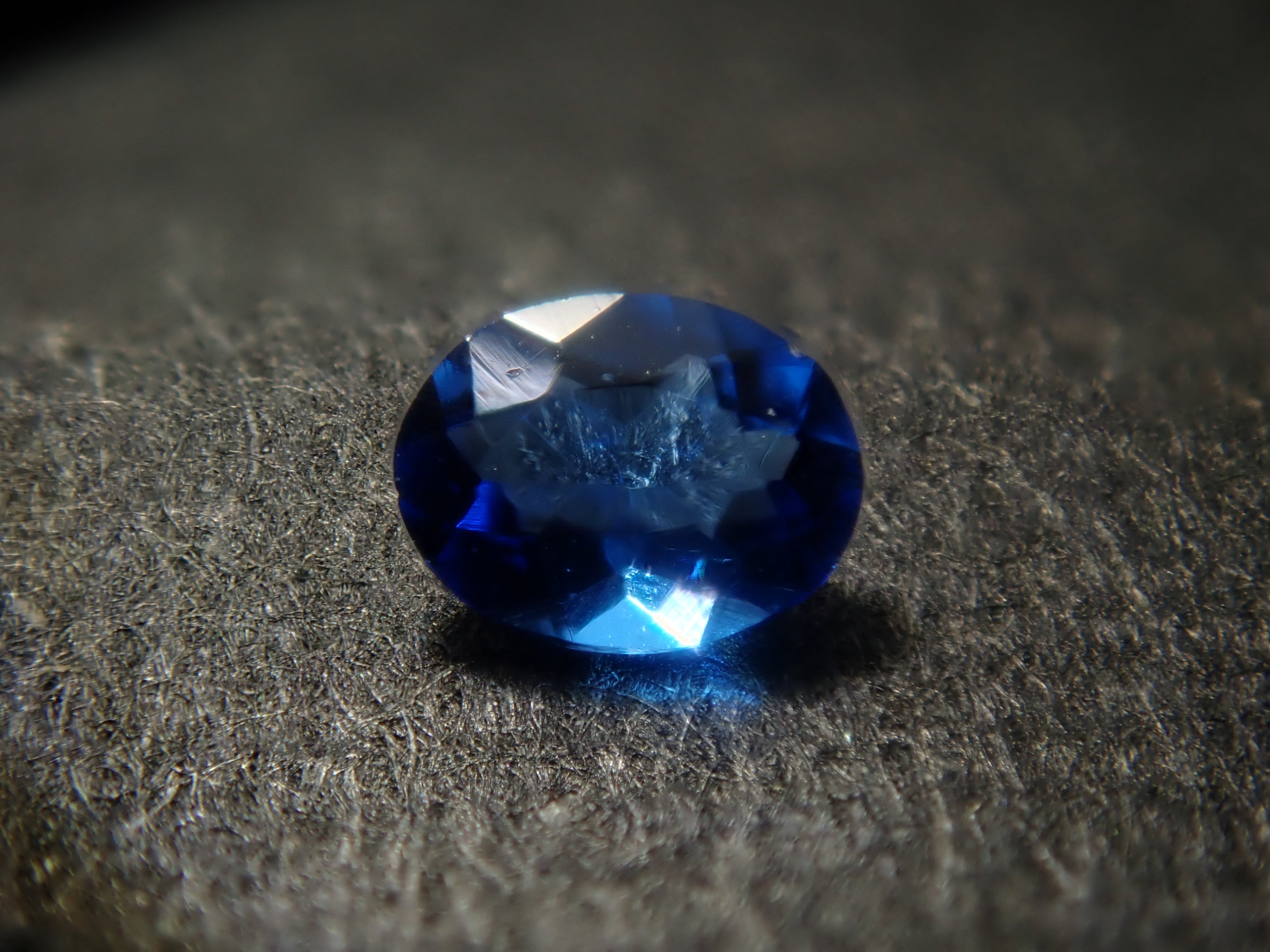 [Sale starts 10PM on 4/25] Limited to 9 Stones! Blue Gem Gacha💎Paraiba Tourmaline (CuO: 2.2%, MnO: 3.5%), Hauyne, Benitoite, Apatite (Multi-purchase discount available)