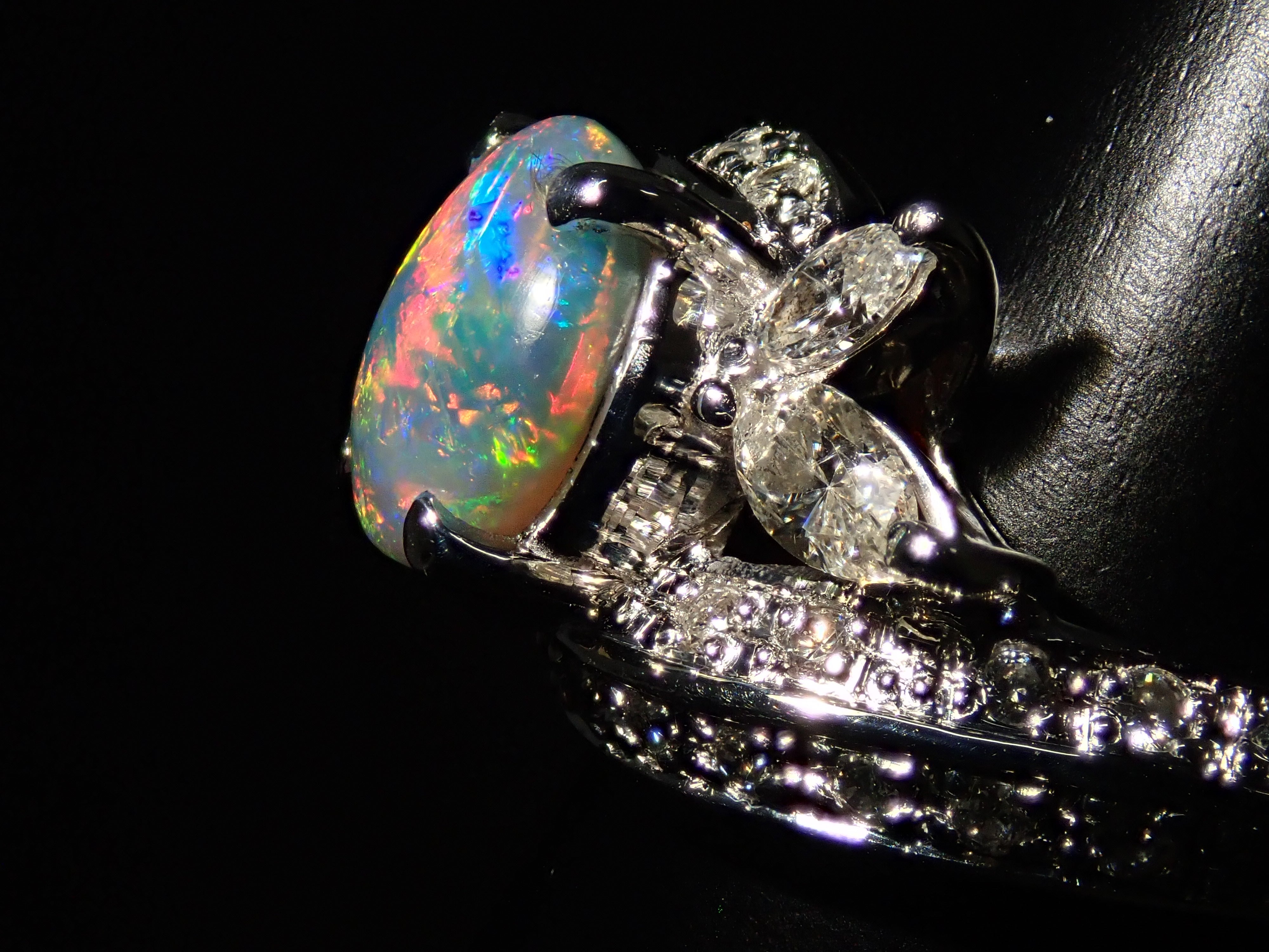 【22602547掲載】【カラフリ】Pt900 ブラックオパール 1.24ct リング