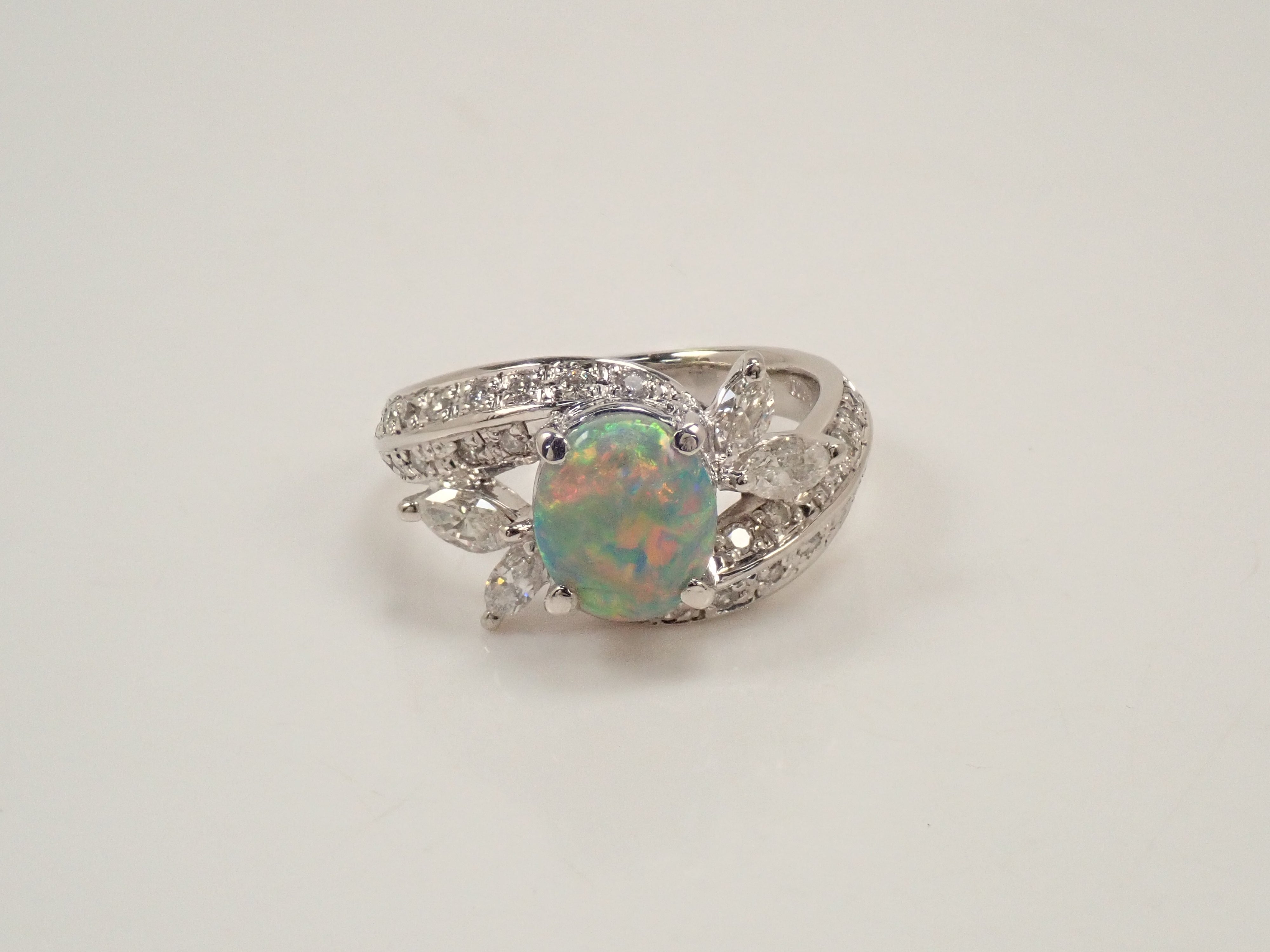 【22602547掲載】【カラフリ】Pt900 ブラックオパール 1.24ct リング