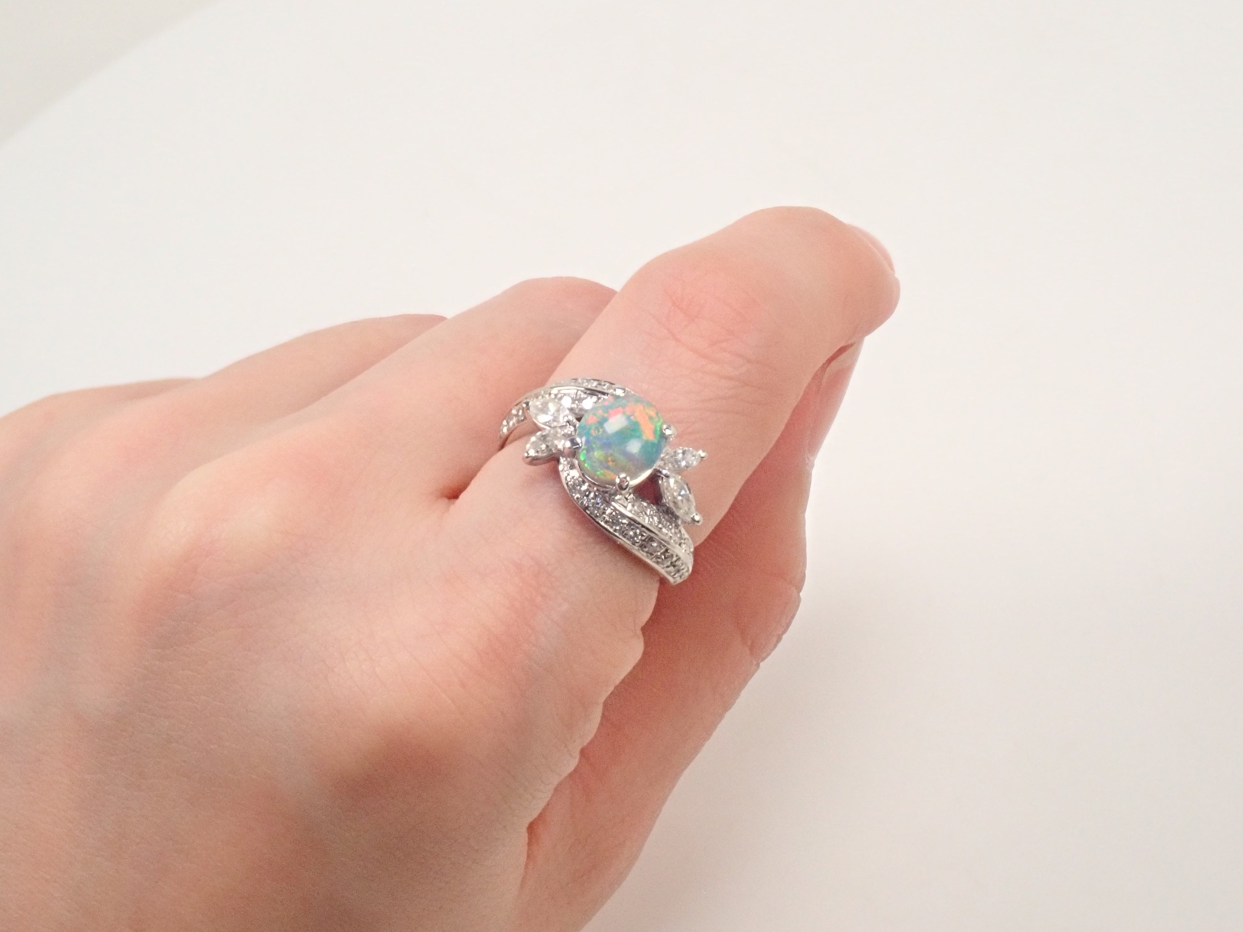 【22602547掲載】【カラフリ】Pt900 ブラックオパール 1.24ct リング