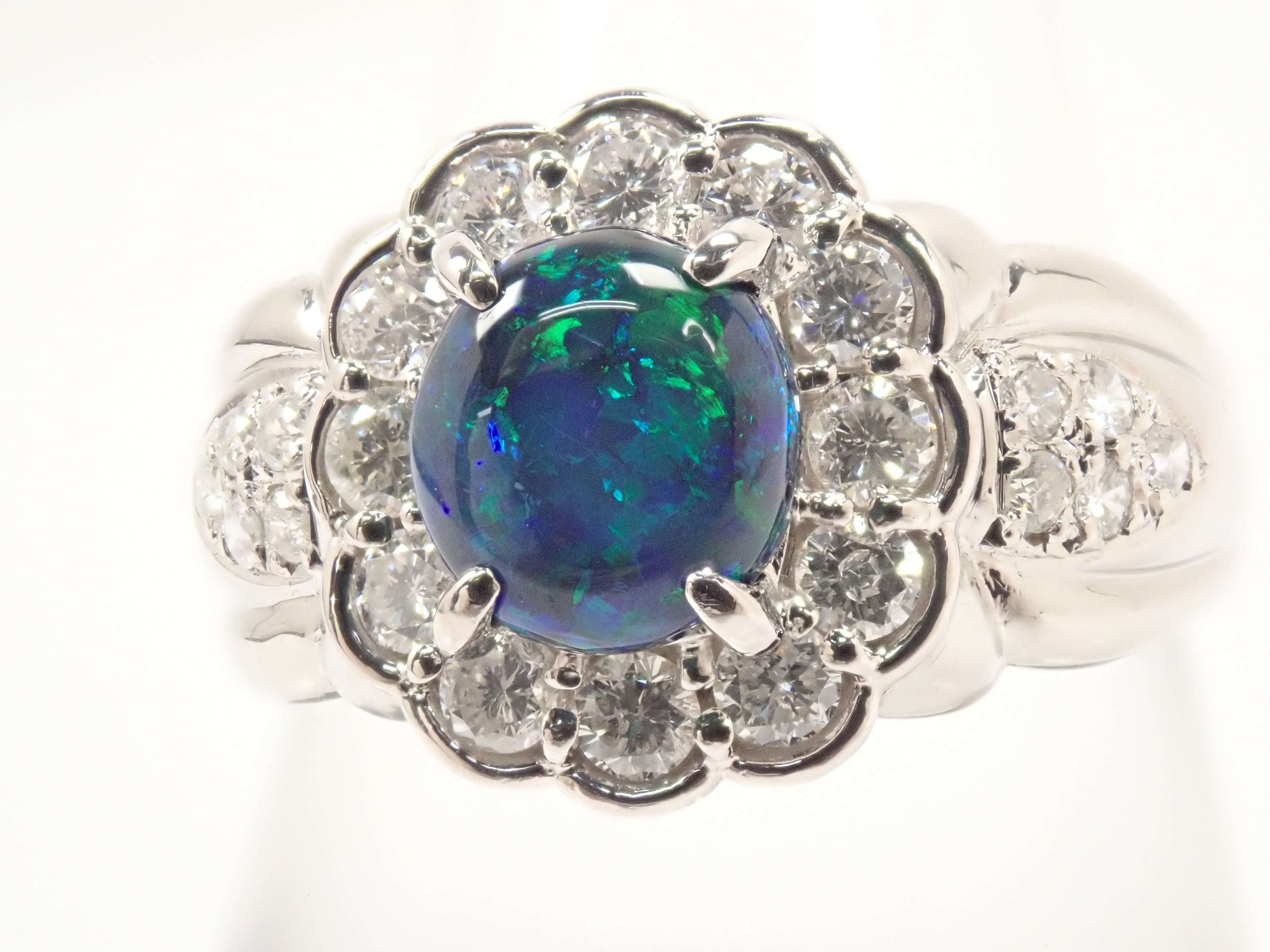 カラフリ】Pt900 ブラックオパール 0.83ct リング