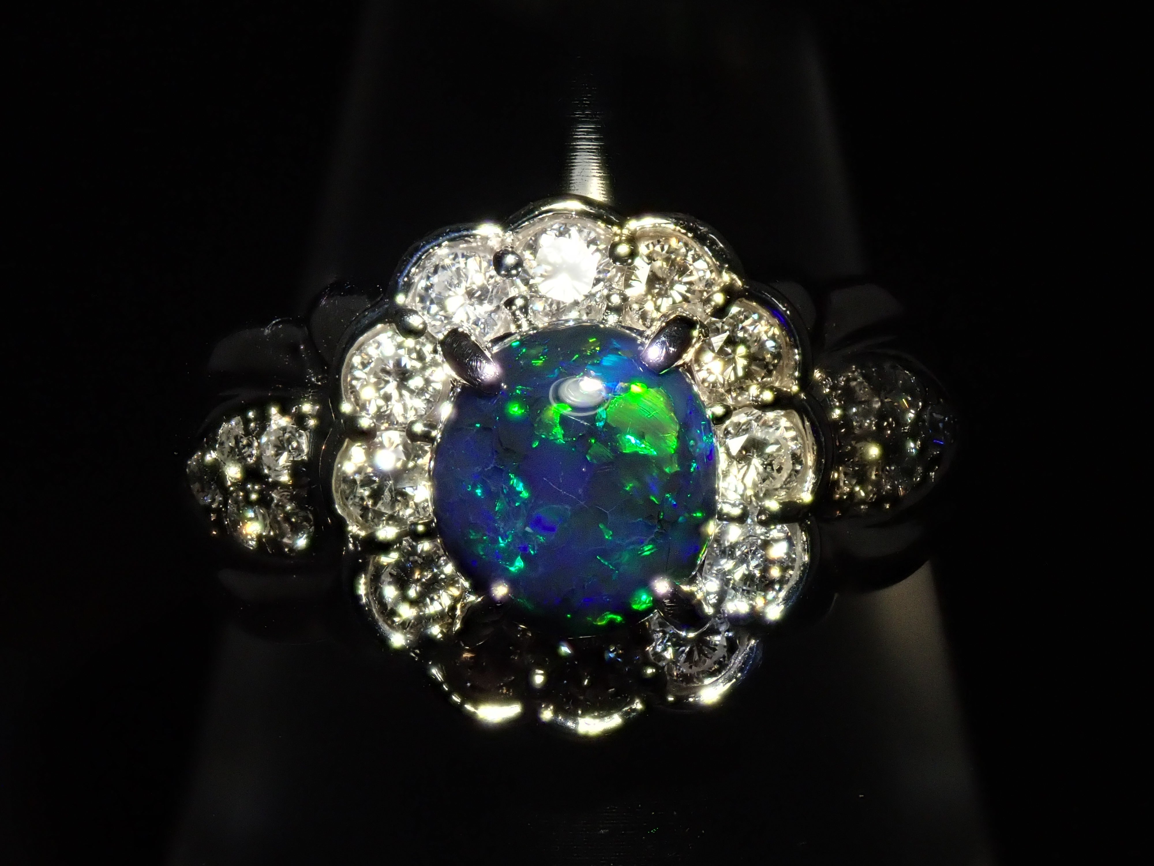 【22602548掲載】【カラフリ】Pt900 ブラックオパール 0.83ct リング