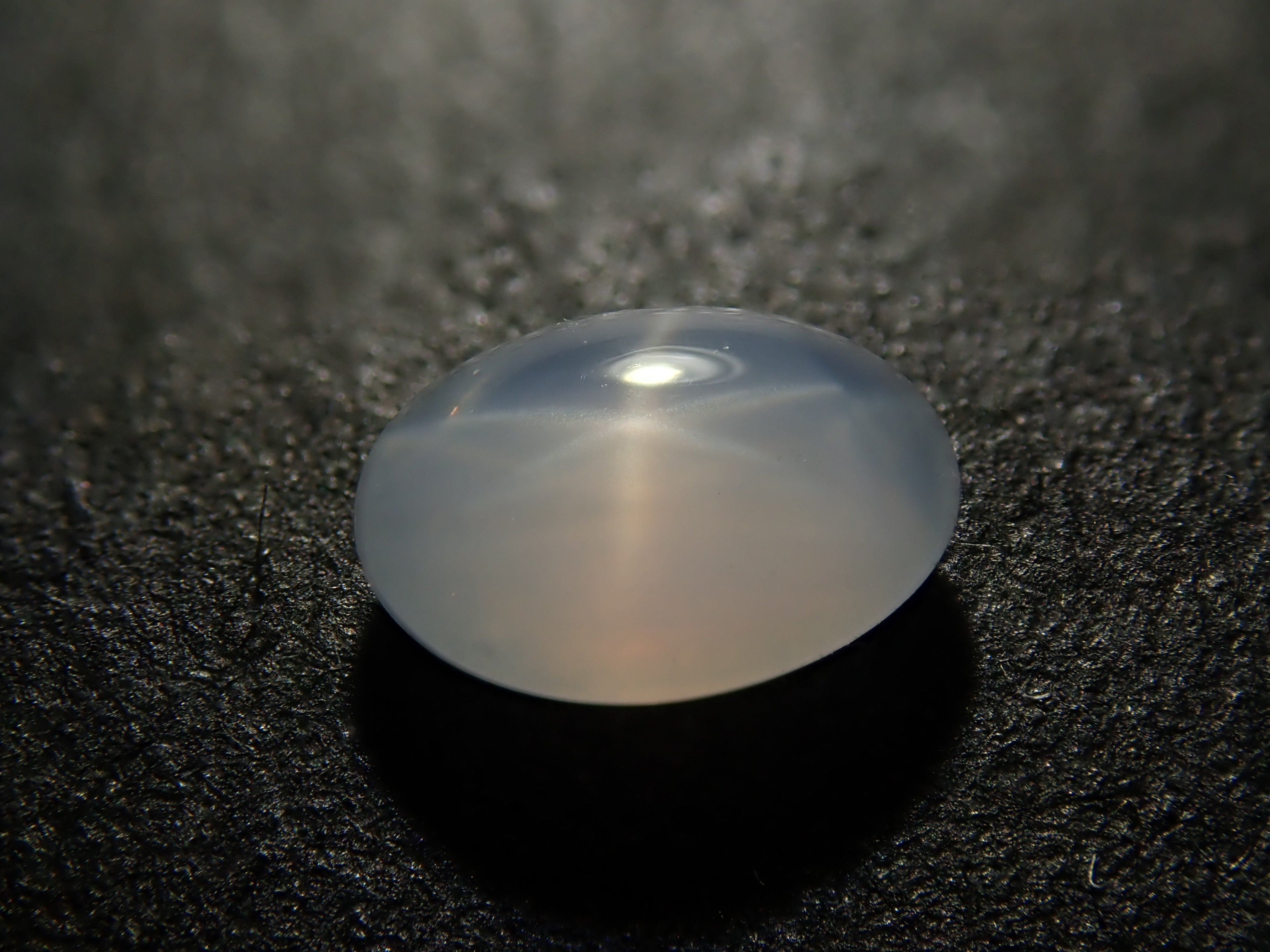 【12562518掲載】スリランカ産非加熱スターサファイア 0.403ctルース