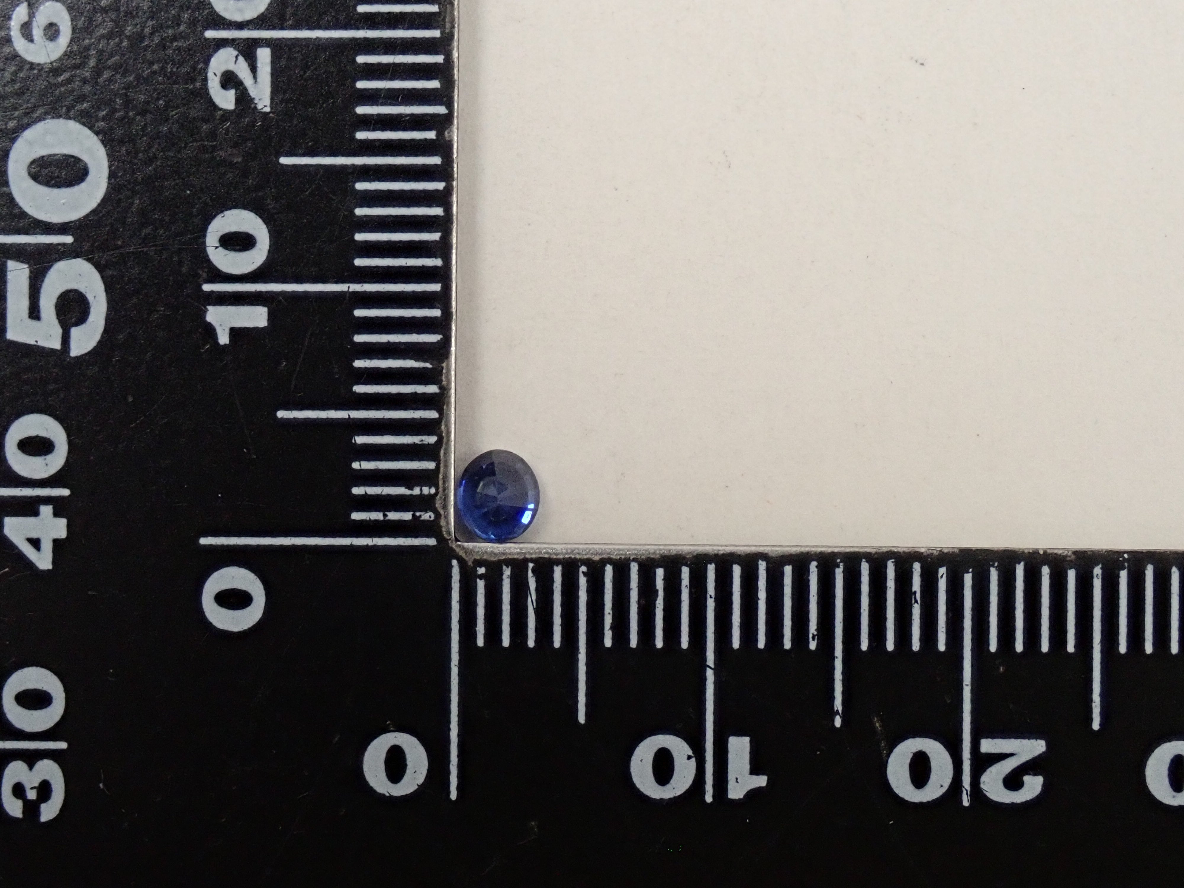 スリランカ産ブルーサファイア 0.264ctルース