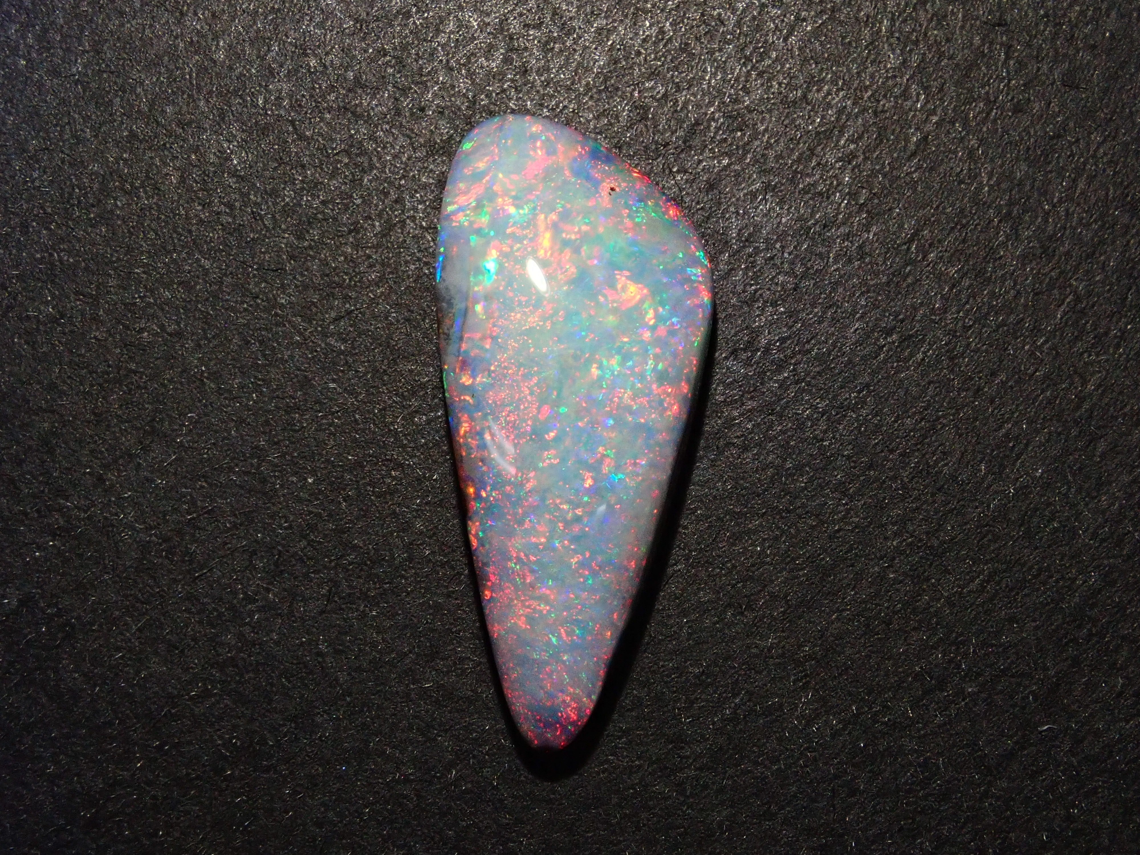 【12562741掲載】オーストラリア産ボルダーオパール 8.029ctルース