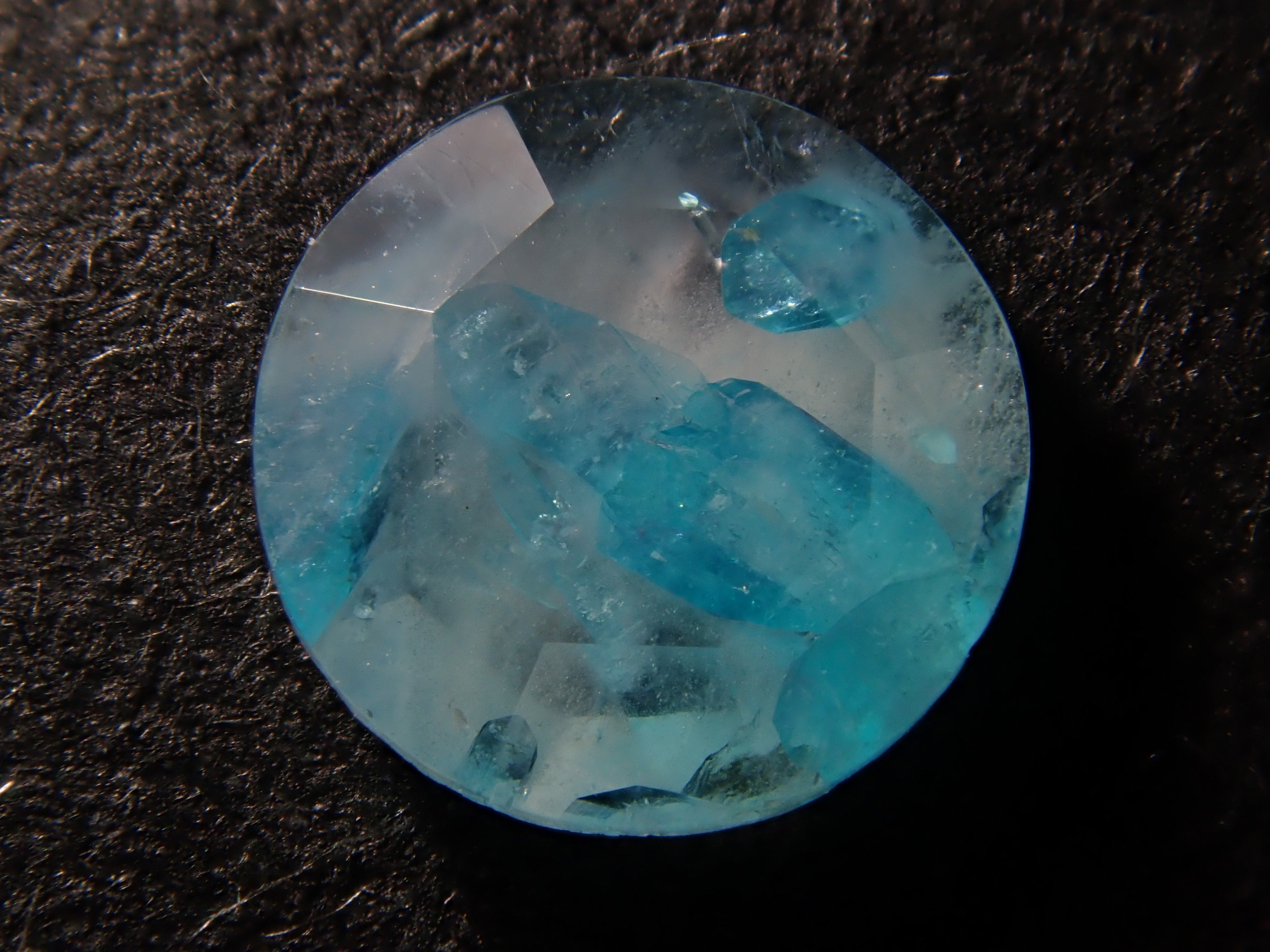 【12555695掲載】ブラジル産パライバトルマリンインクォーツ 0.313ctルース