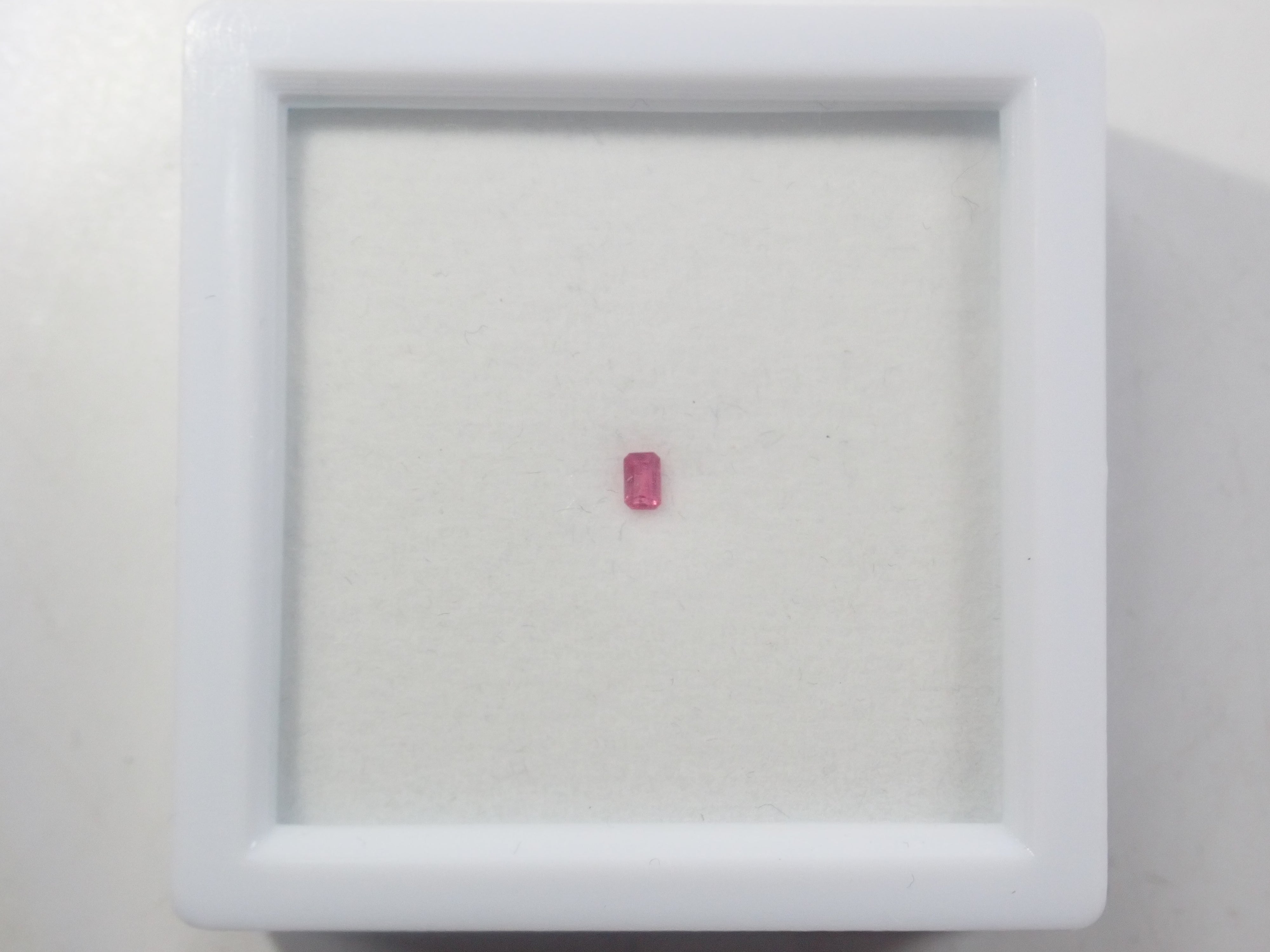 《Limited Edition - Pop-up Event Special》Gem Gacha 💎 Win gems such as red sapphire with a certificate, chameleon diamond, imperial topaz, alexandrite, and gems polished by Mr. Sanje. 《Multiple Purchase Discount Available》