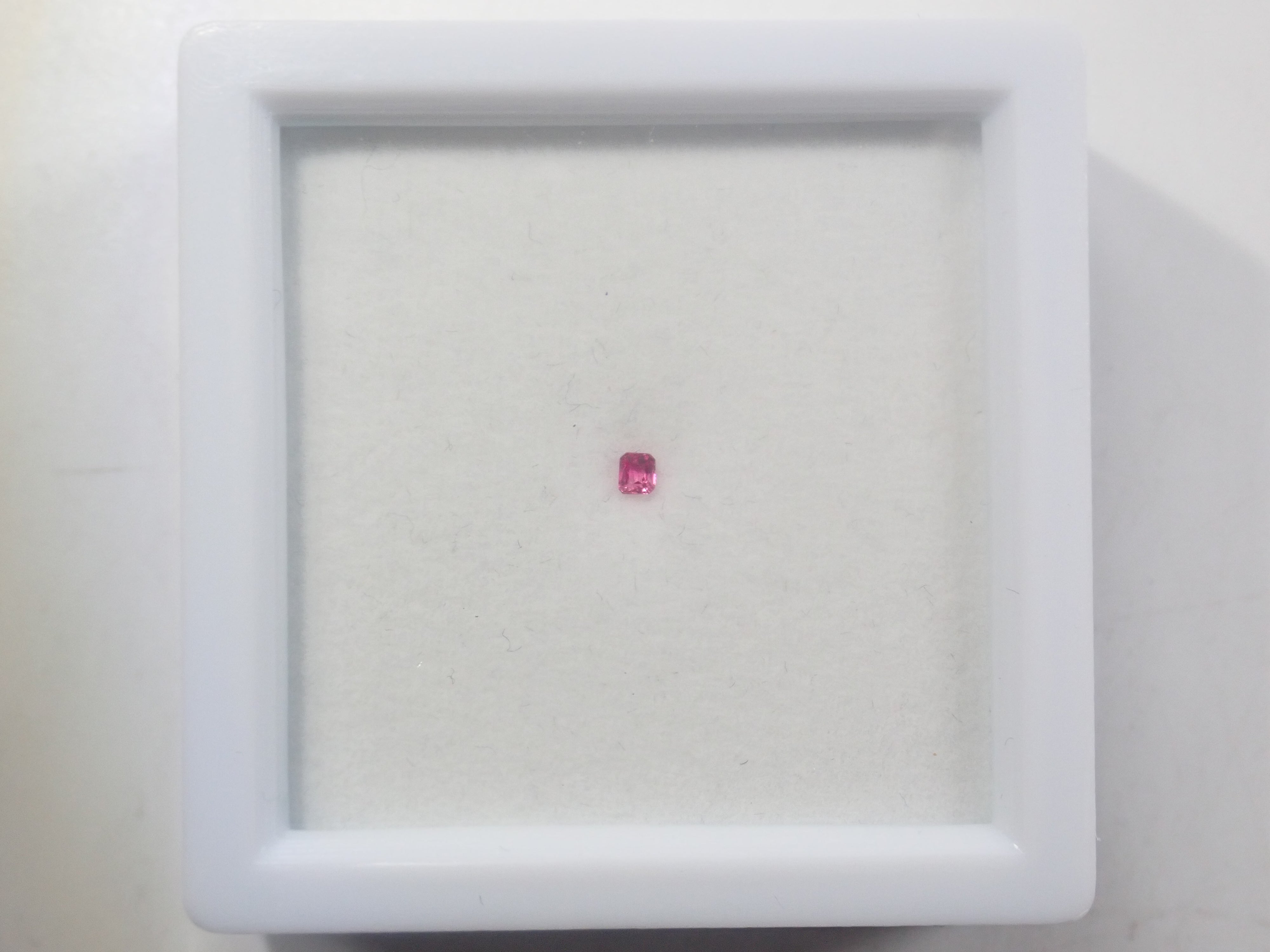 《Limited Edition - Pop-up Event Special》Gem Gacha 💎 Win gems such as red sapphire with a certificate, chameleon diamond, imperial topaz, alexandrite, and gems polished by Mr. Sanje. 《Multiple Purchase Discount Available》