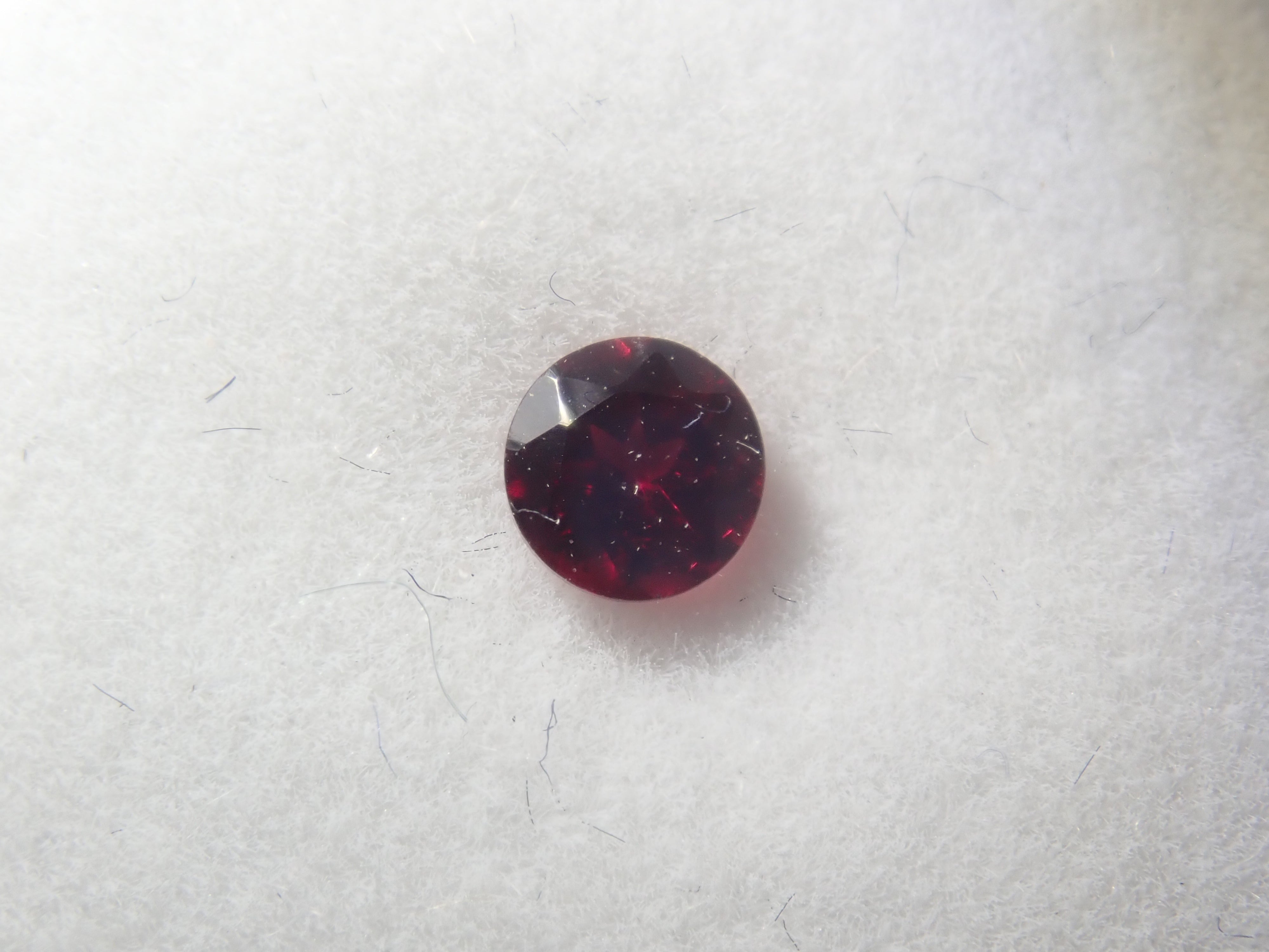 《Limited Edition - Pop-up Event Special》Gem Gacha 💎 Win gems such as red sapphire with a certificate, chameleon diamond, imperial topaz, alexandrite, and gems polished by Mr. Sanje. 《Multiple Purchase Discount Available》