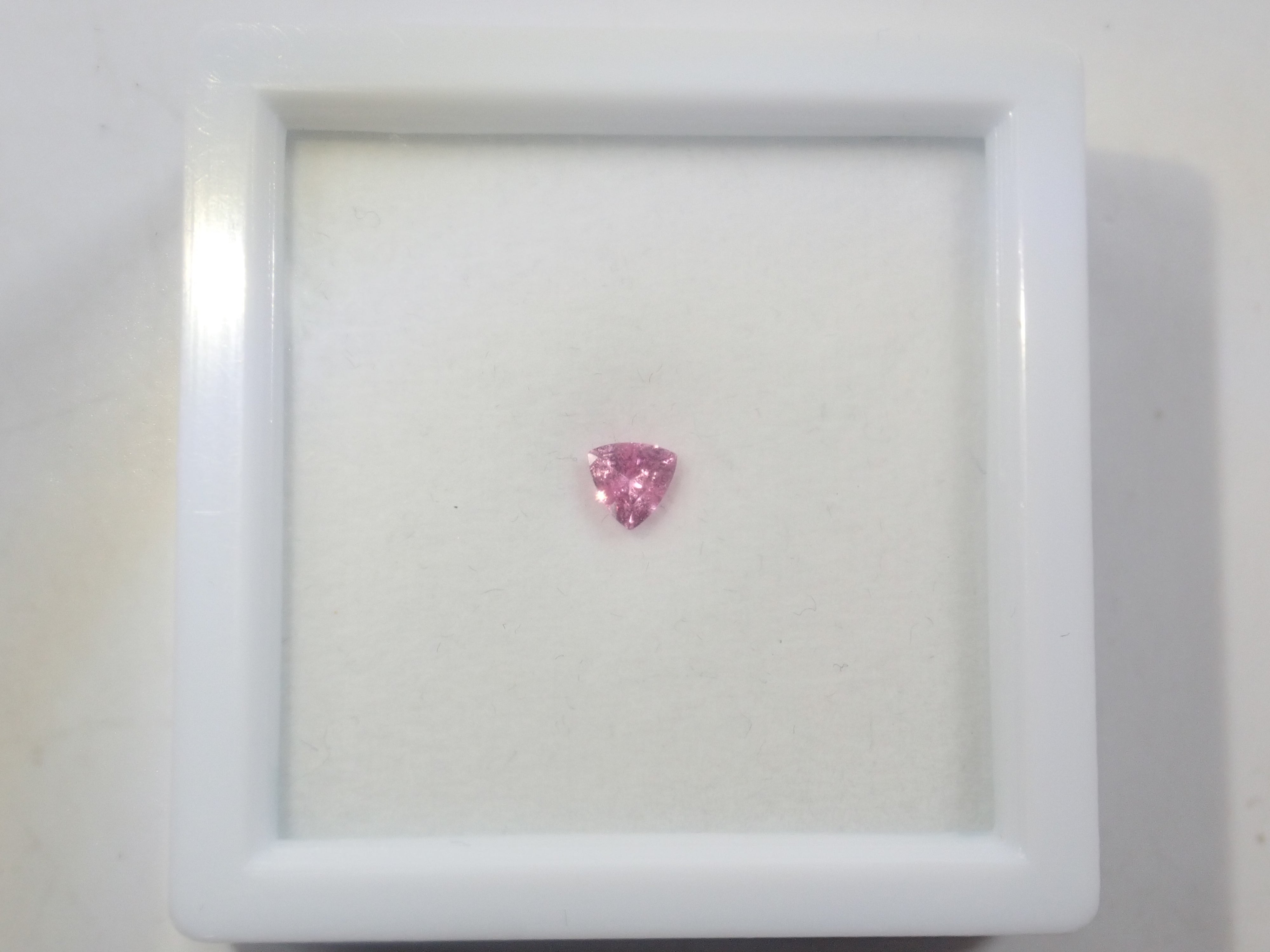 《Limited Edition - Pop-up Event Special》Gem Gacha 💎 Win gems such as red sapphire with a certificate, chameleon diamond, imperial topaz, alexandrite, and gems polished by Mr. Sanje. 《Multiple Purchase Discount Available》