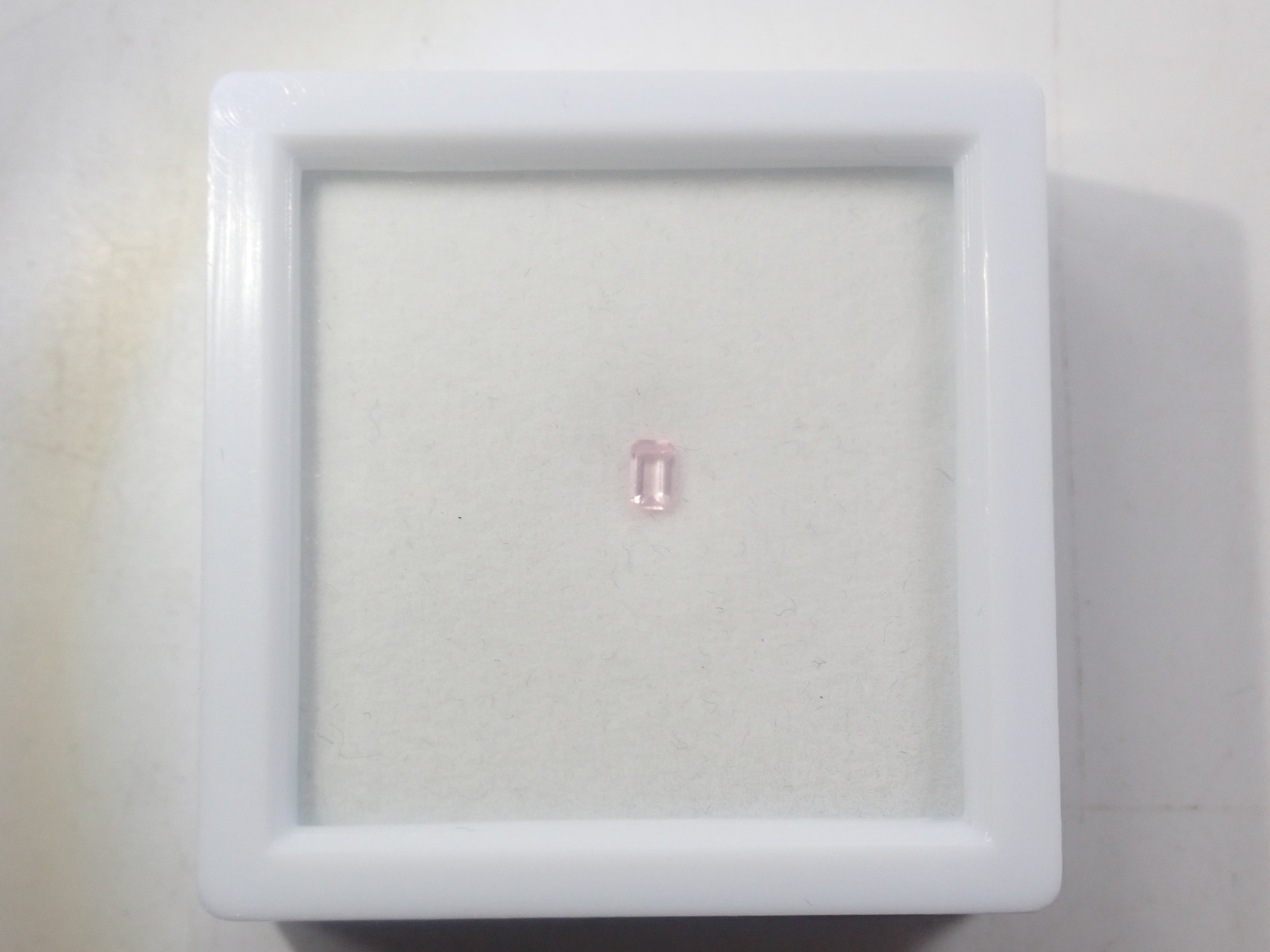 《Limited Edition - Pop-up Event Special》Gem Gacha 💎 Win gems such as red sapphire with a certificate, chameleon diamond, imperial topaz, alexandrite, and gems polished by Mr. Sanje. 《Multiple Purchase Discount Available》