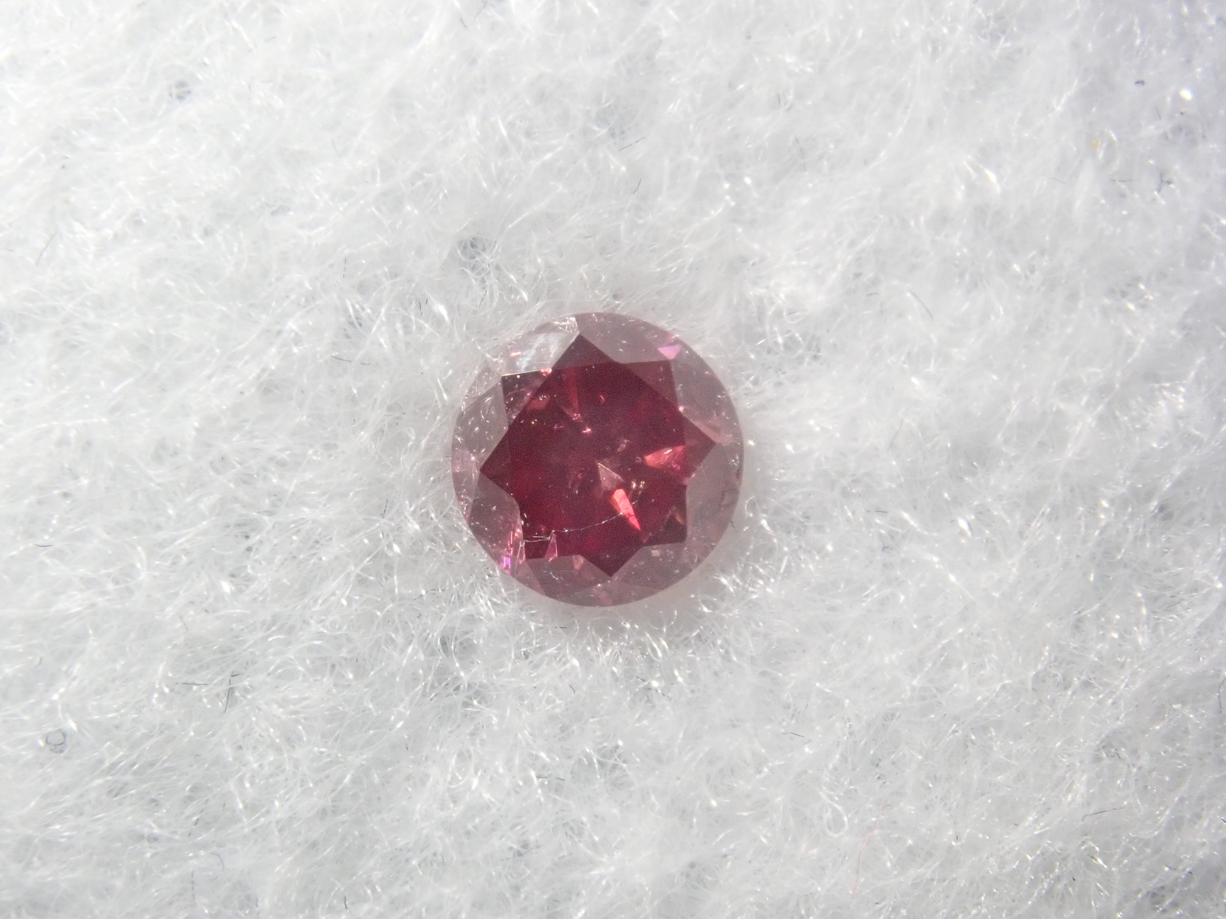 《Limited Edition - Pop-up Event Special》Gem Gacha 💎 Win gems such as red sapphire with a certificate, chameleon diamond, imperial topaz, alexandrite, and gems polished by Mr. Sanje. 《Multiple Purchase Discount Available》