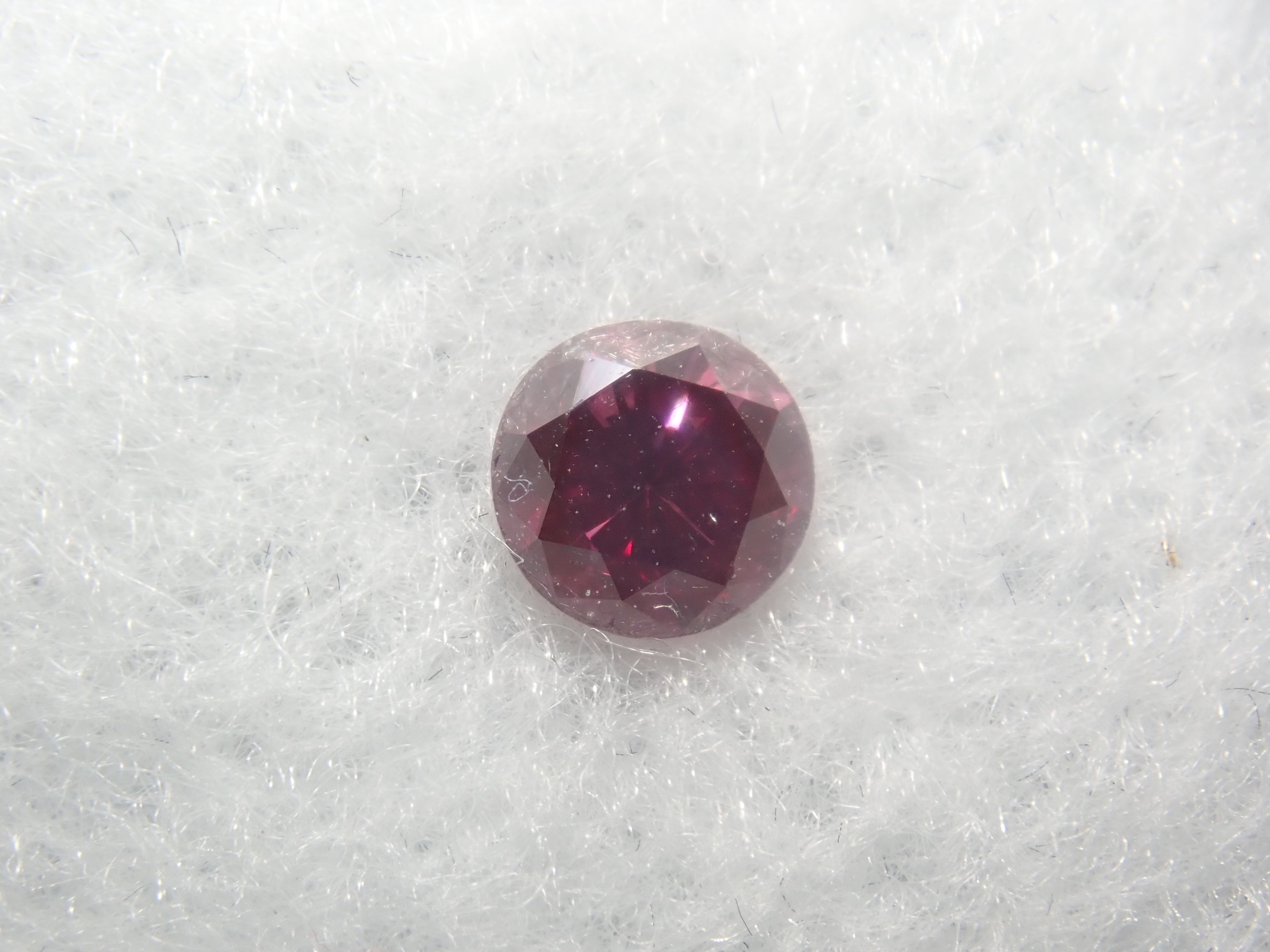 《Limited Edition - Pop-up Event Special》Gem Gacha 💎 Win gems such as red sapphire with a certificate, chameleon diamond, imperial topaz, alexandrite, and gems polished by Mr. Sanje. 《Multiple Purchase Discount Available》