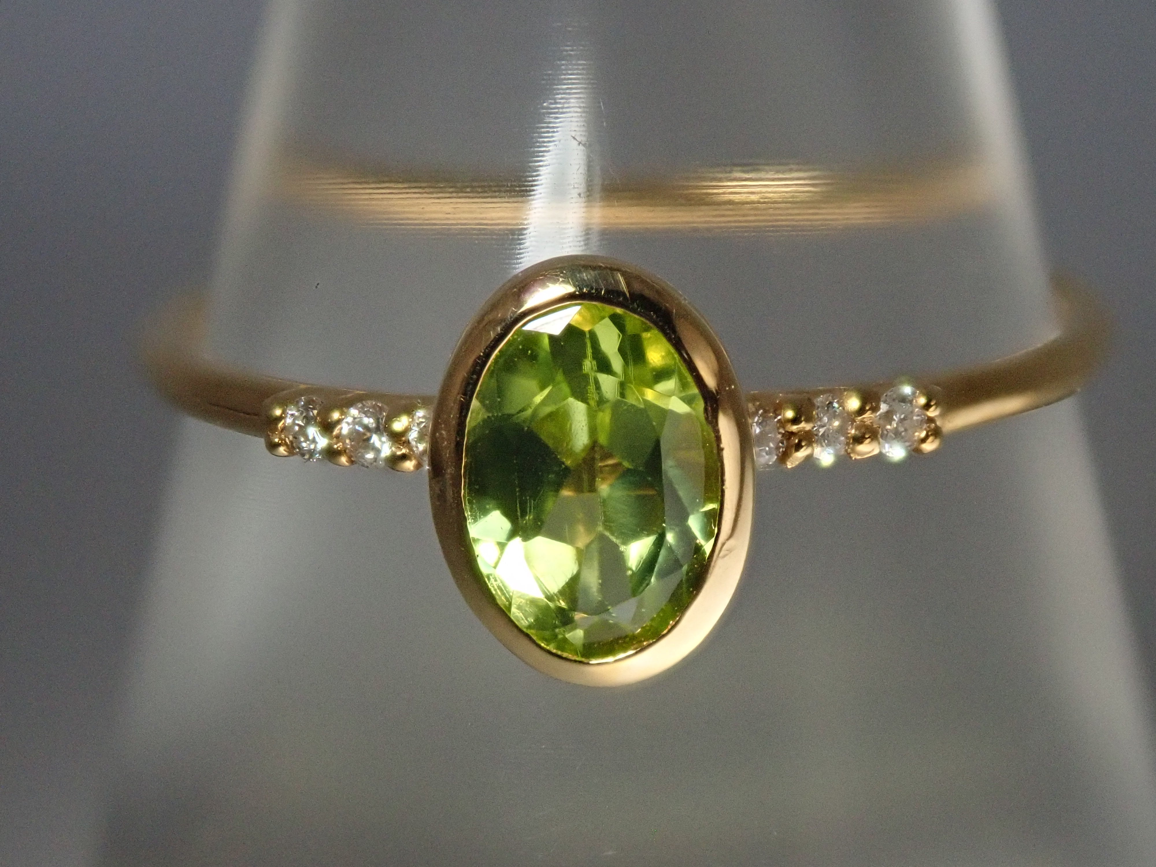 【22602554掲載】K18 ペリドット リング