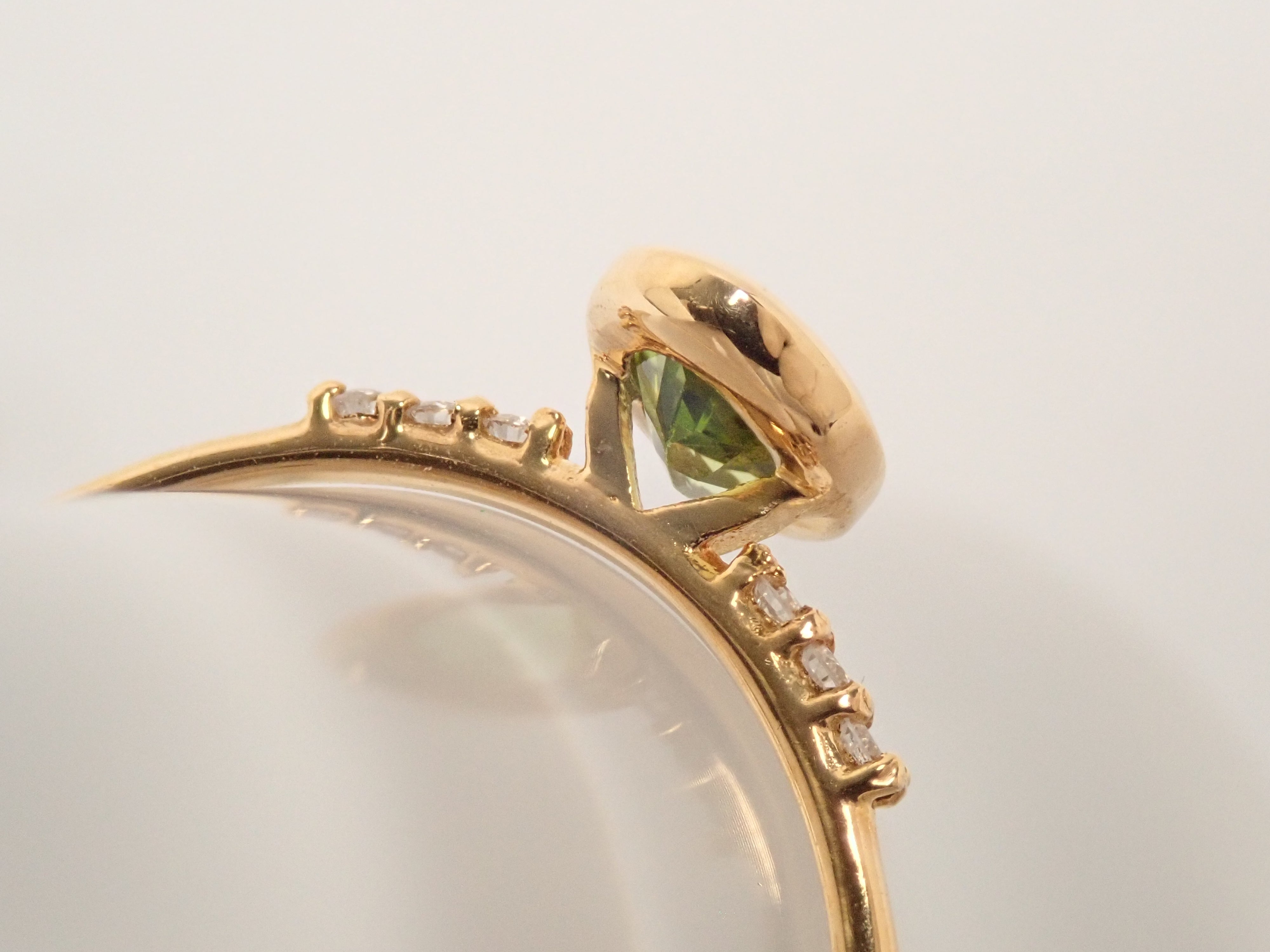 【22602554掲載】K18 ペリドット リング