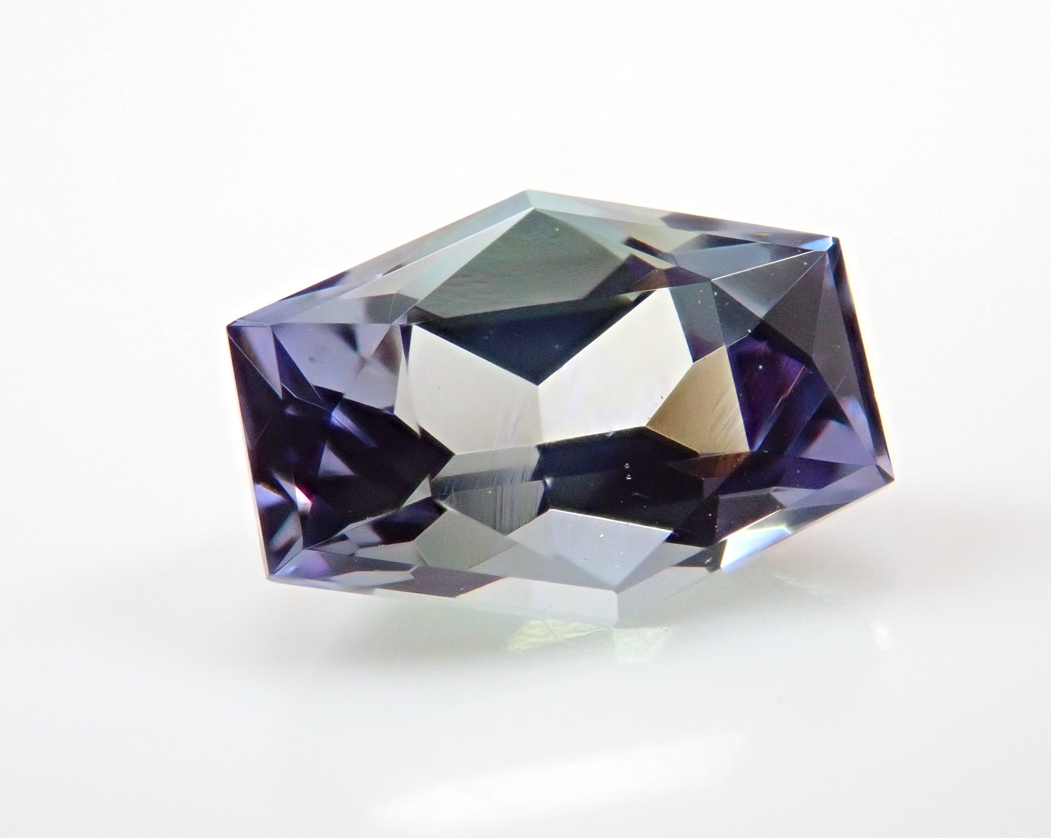 Bicolor Zoisite 1.100ct Loose Stone (Bicolor Tanzanite)