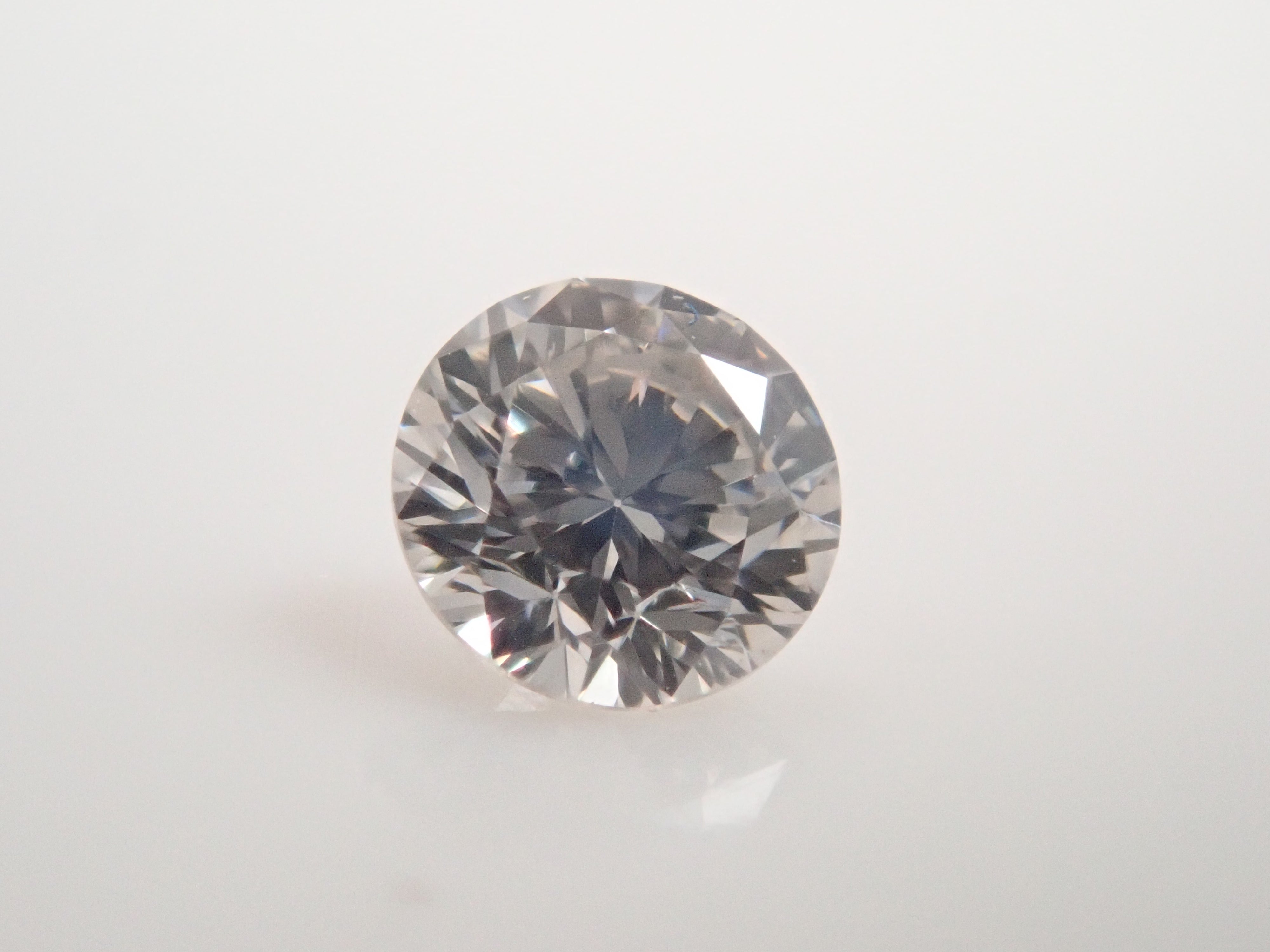 【32501878掲載】グレーダイヤモンド 0.109ctルース(VERY LIGHT GRAY, SI-1)