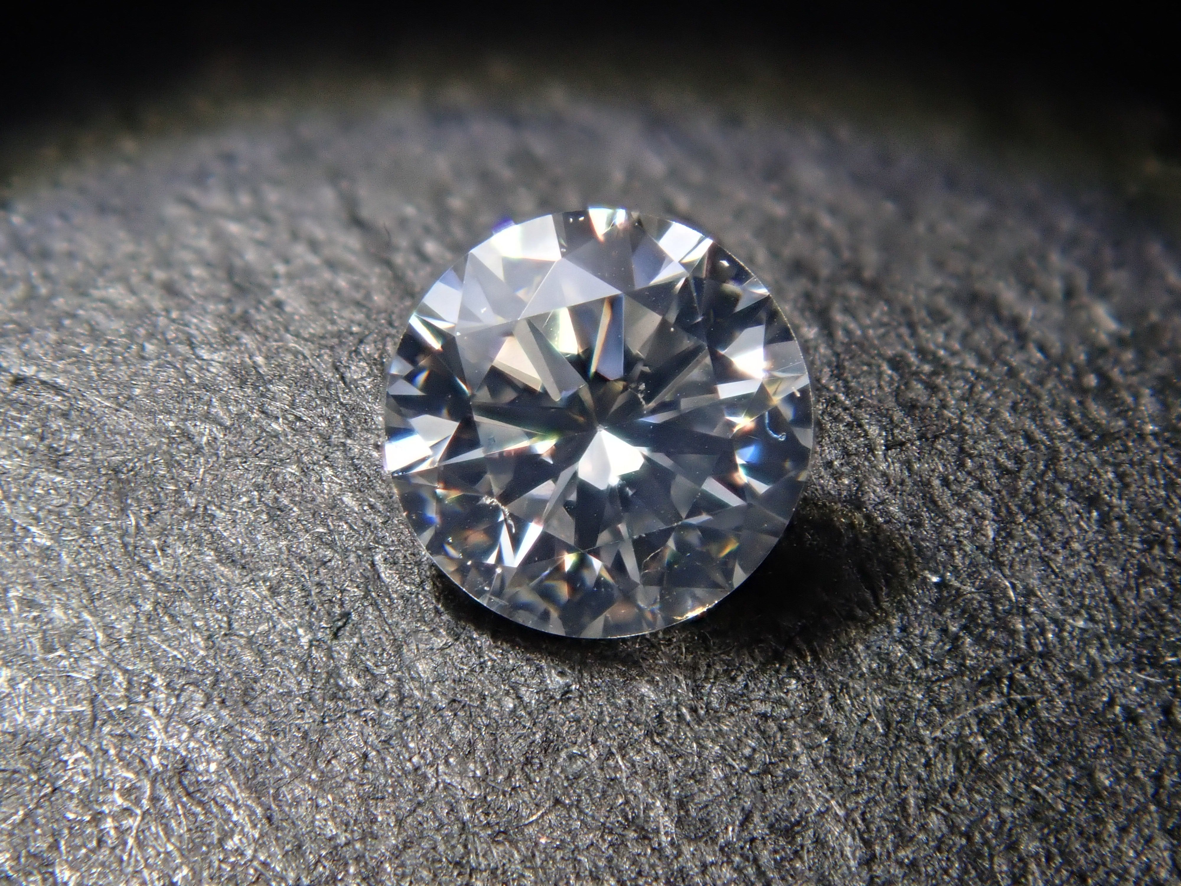 【32501878掲載】グレーダイヤモンド 0.109ctルース(VERY LIGHT GRAY, SI-1)