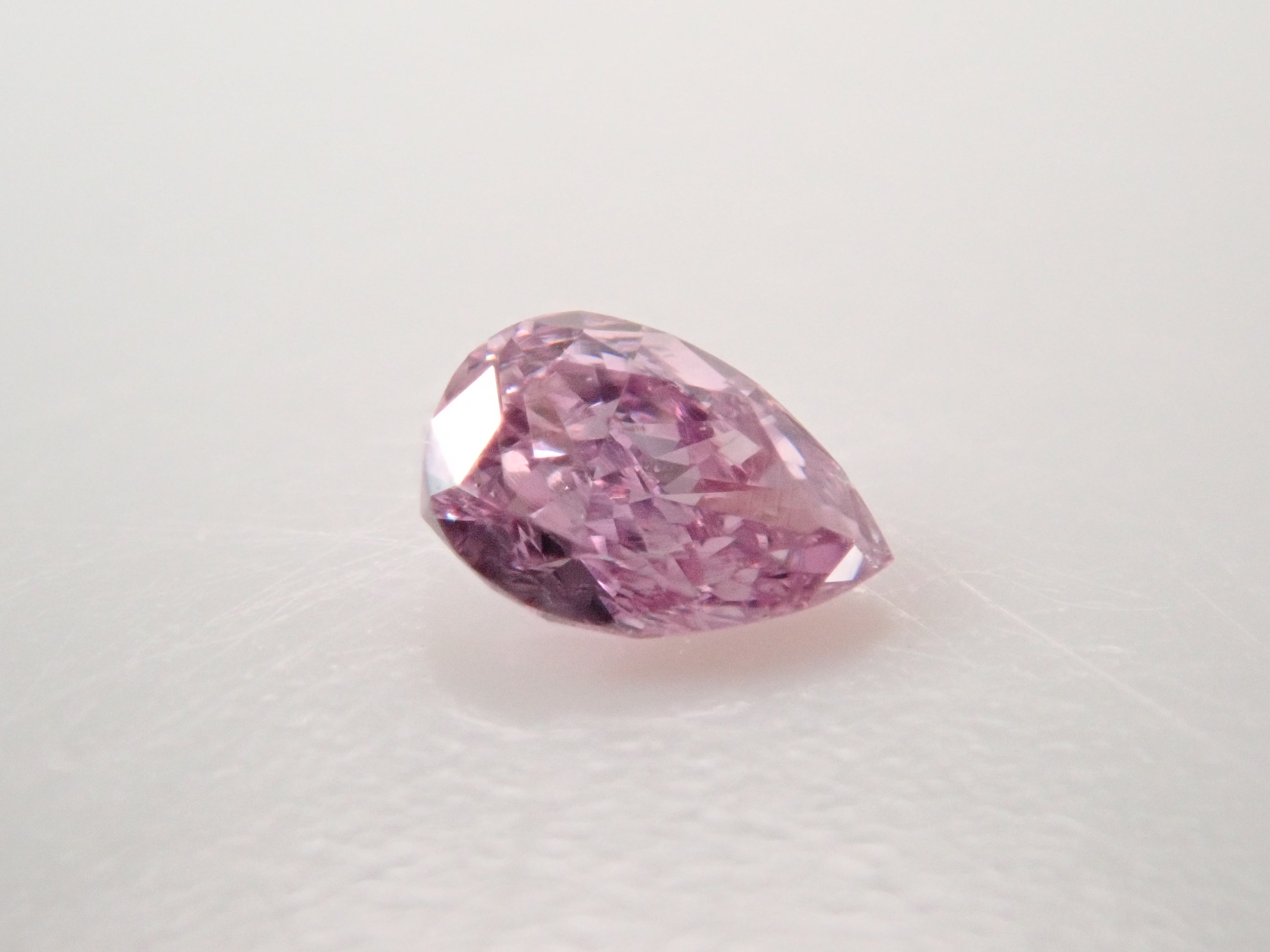 【32501867掲載】パープルダイヤモンド 0.048ctルース(FANCY VIVID PINK PURPLE, SI-1)