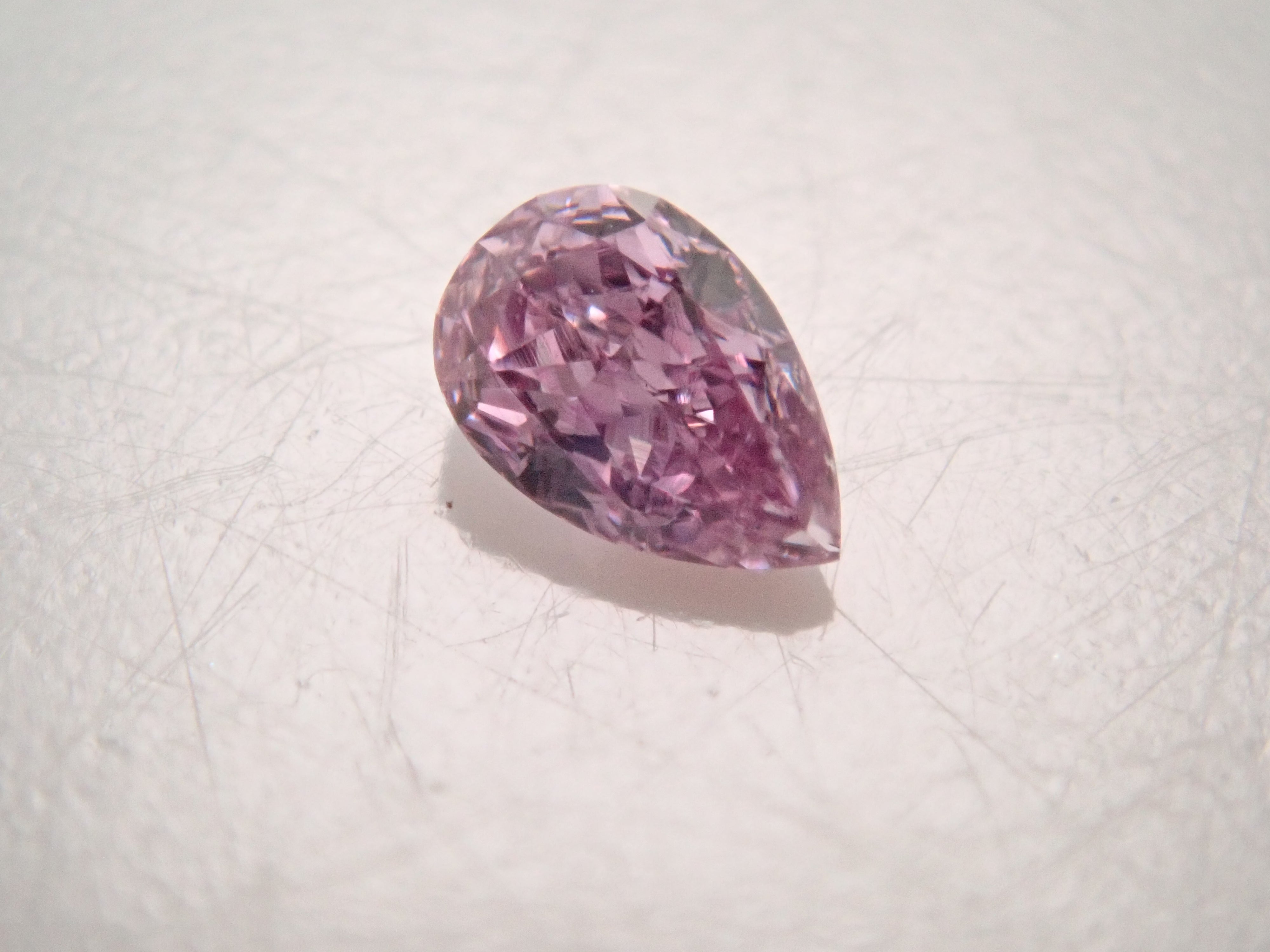 【32501867掲載】パープルダイヤモンド 0.048ctルース(FANCY VIVID PINK PURPLE, SI-1)