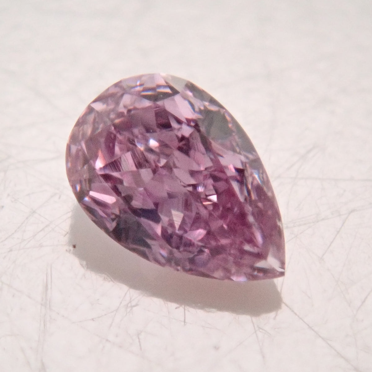 パープルダイヤモンド 0.048ctルース(FANCY VIVID PINK PURPLE, SI-1)