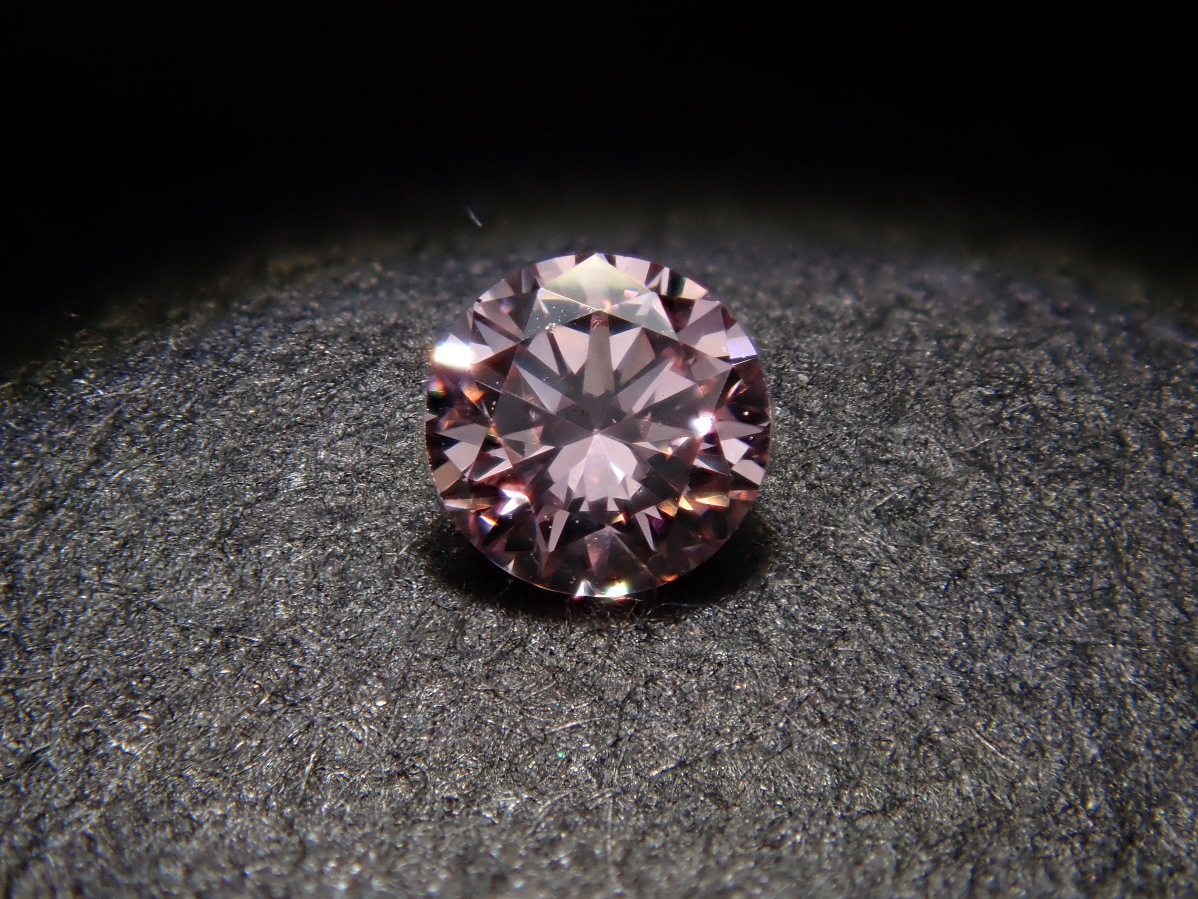 ピンクダイヤモンド 0.049ctルース(FANCY PINK, VS-1)