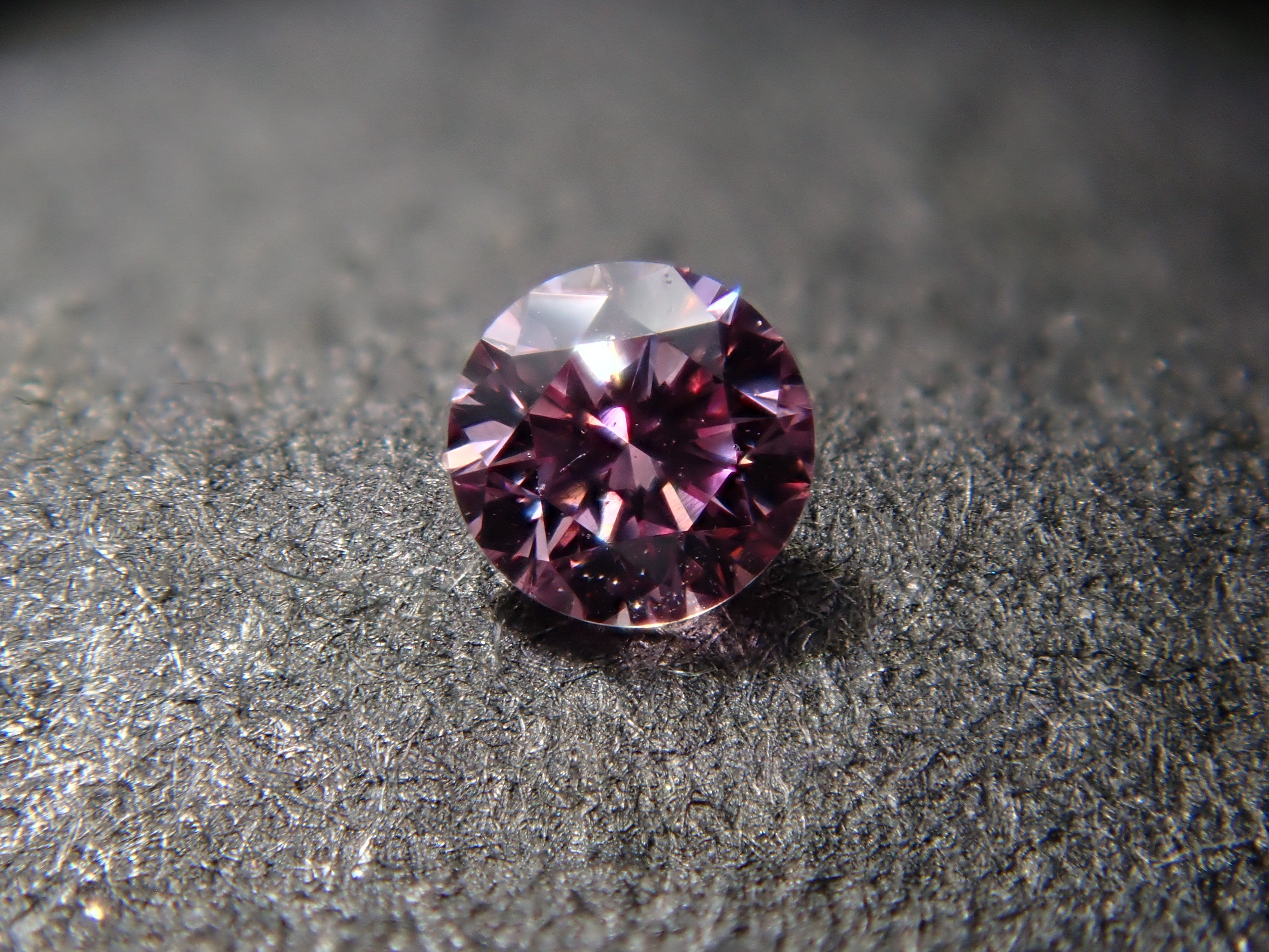 【32501870掲載】ピンクダイヤモンド 0.030ctルース(FANCY PURPLISH PINK, SI-1)