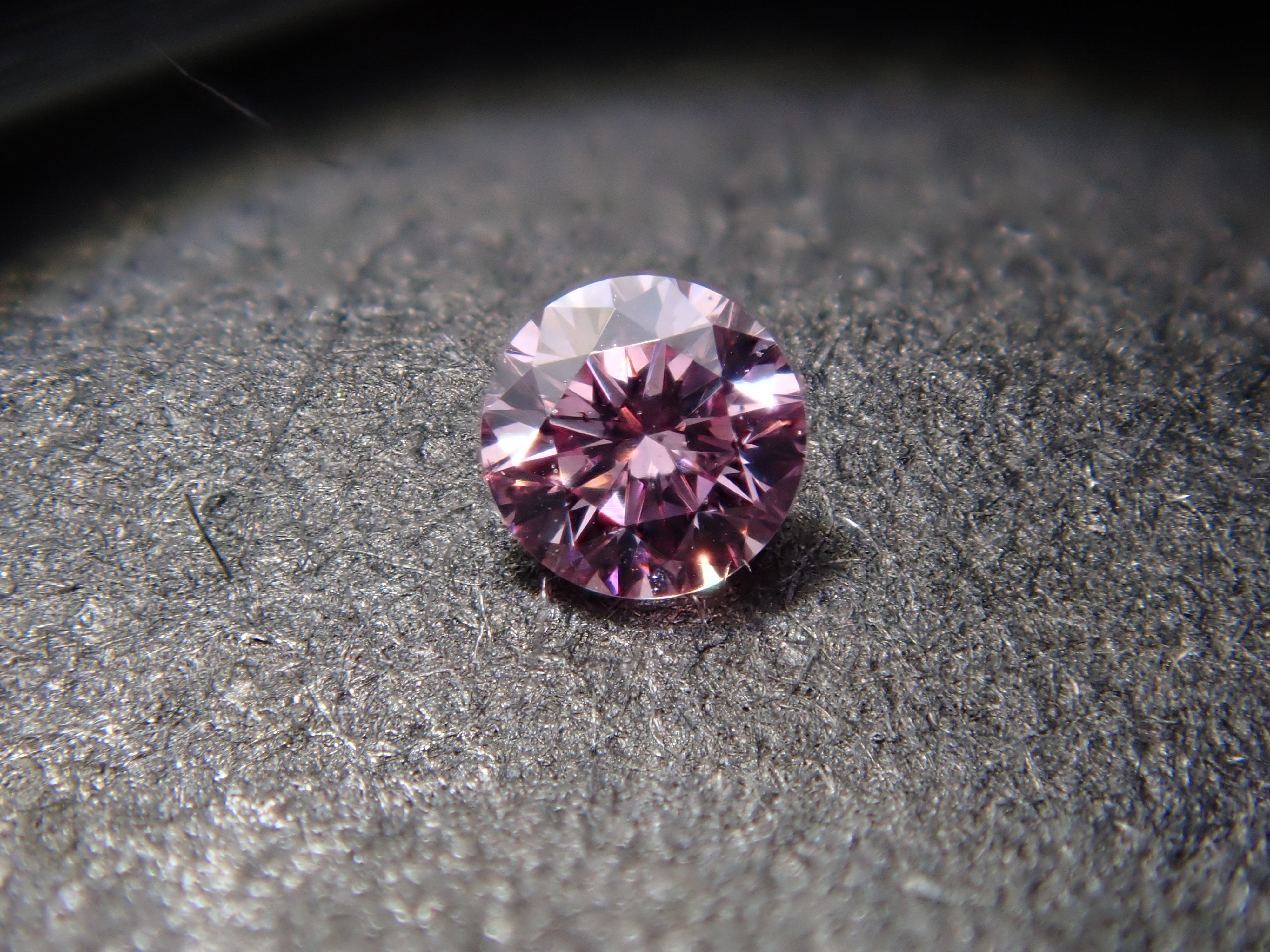 【32501870掲載】ピンクダイヤモンド 0.030ctルース(FANCY PURPLISH PINK, SI-1)