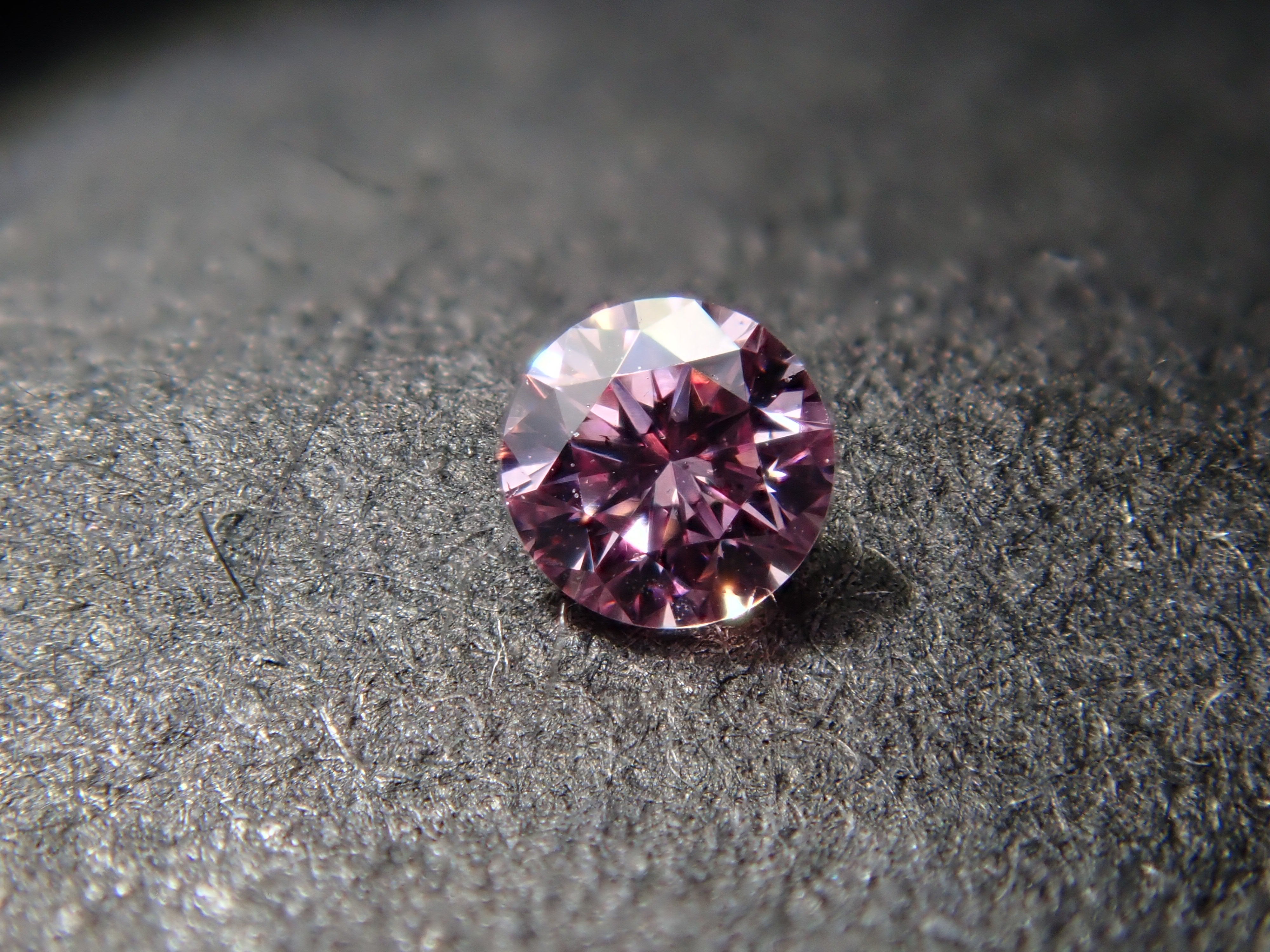 【32501870掲載】ピンクダイヤモンド 0.030ctルース(FANCY PURPLISH PINK, SI-1)