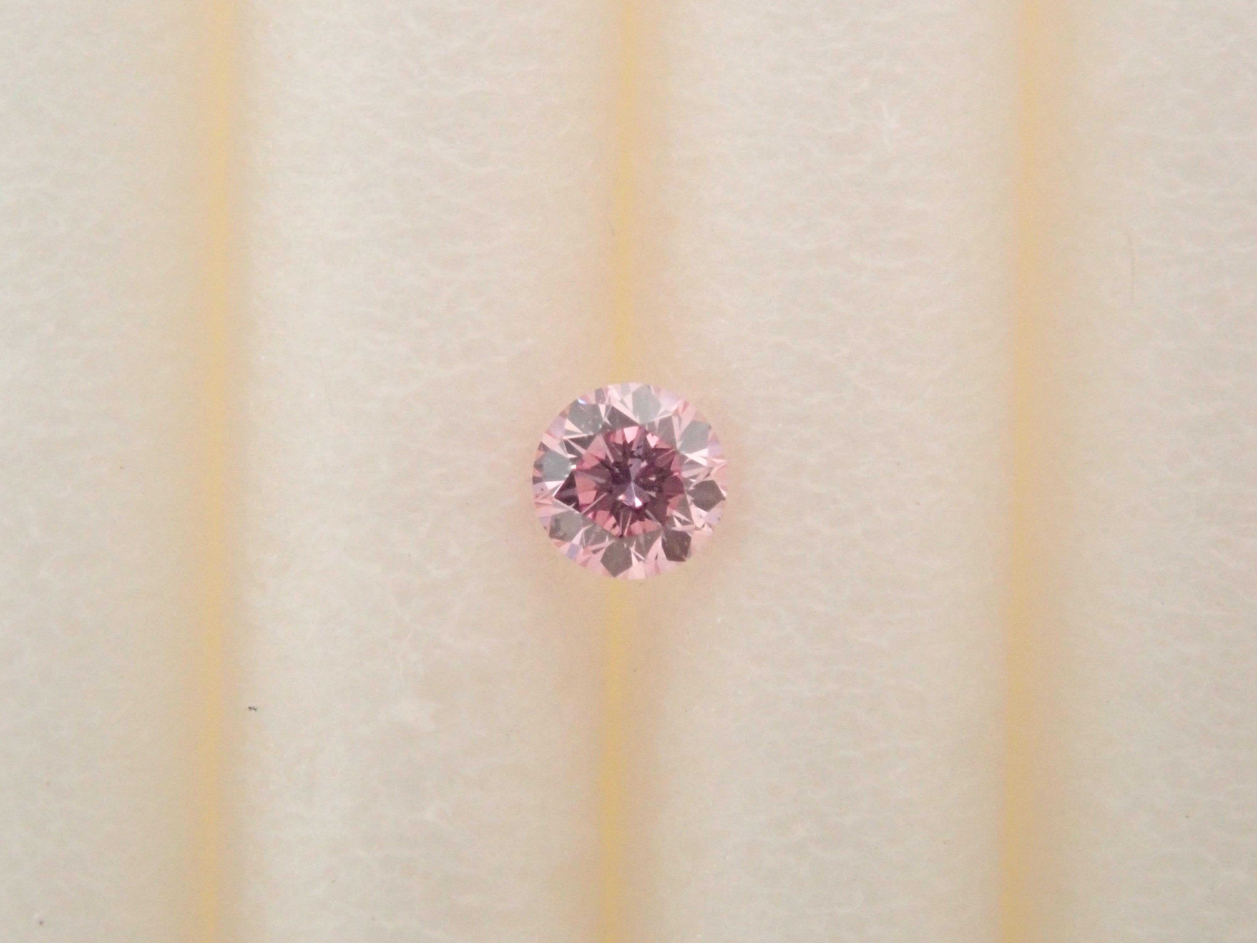 【32501870掲載】ピンクダイヤモンド 0.030ctルース(FANCY PURPLISH PINK, SI-1)