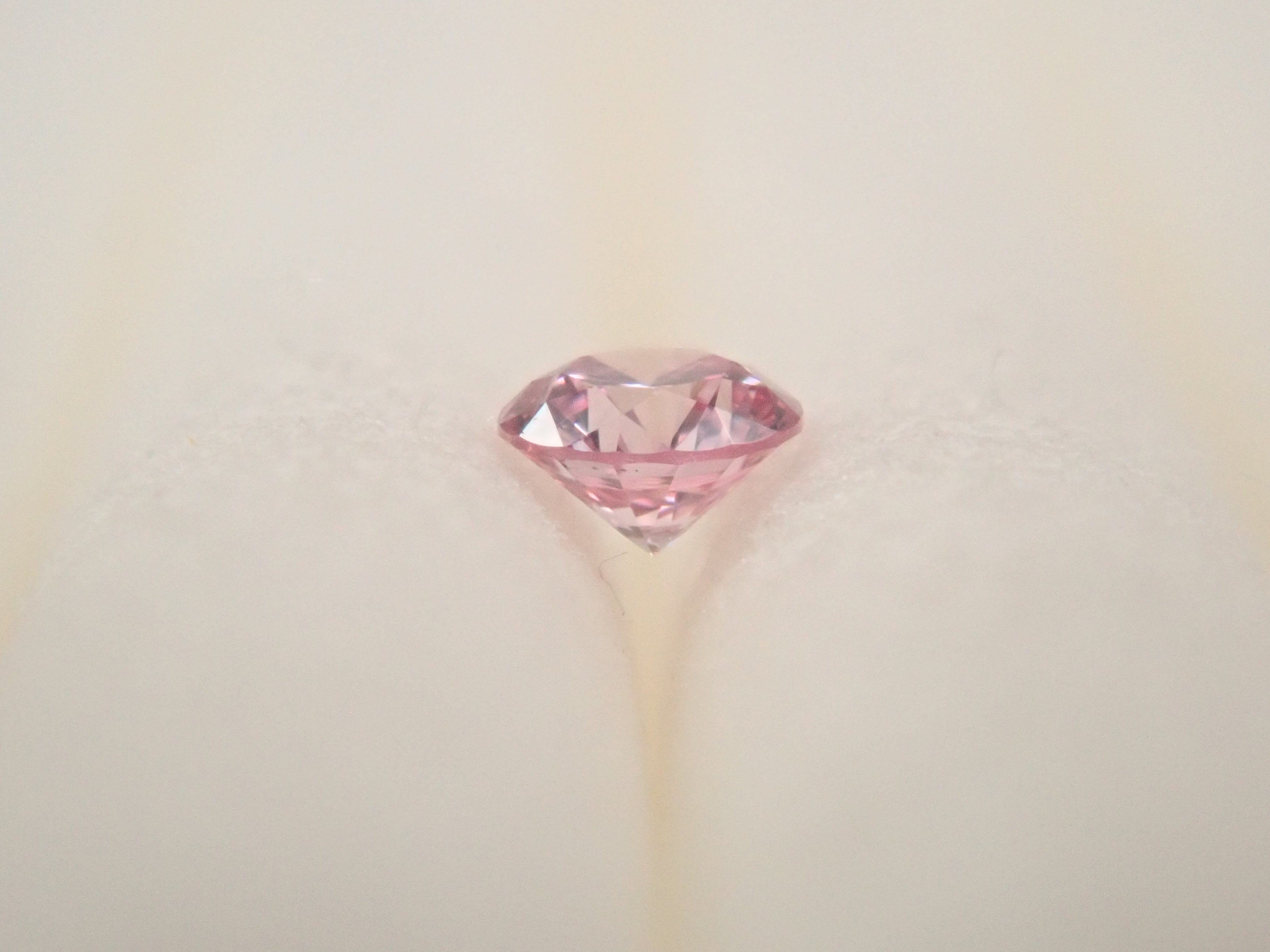 【32501870掲載】ピンクダイヤモンド 0.030ctルース(FANCY PURPLISH PINK, SI-1)