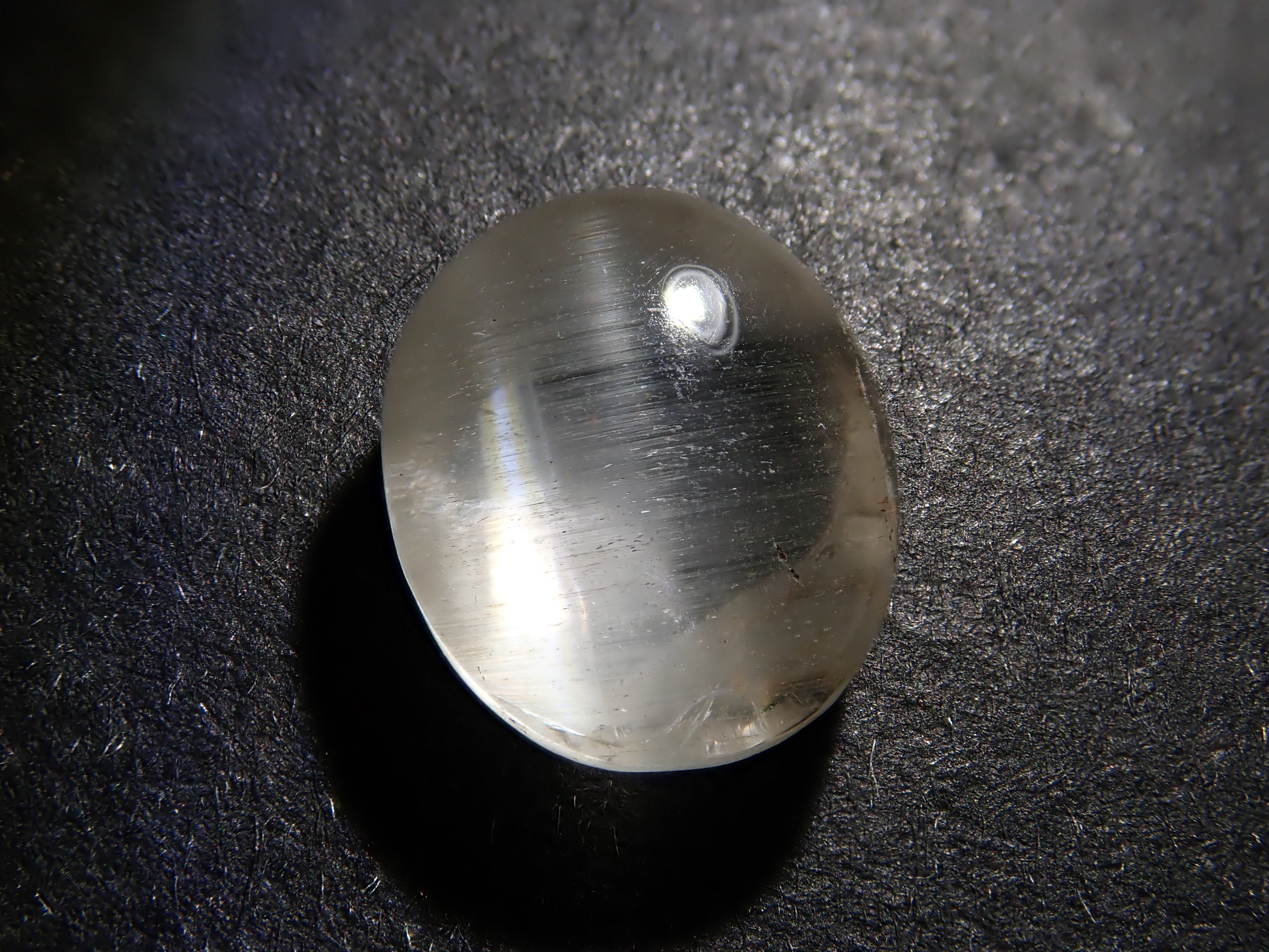 【12562731掲載】スリランカ産トパーズキャッツアイ 3.384ctルース