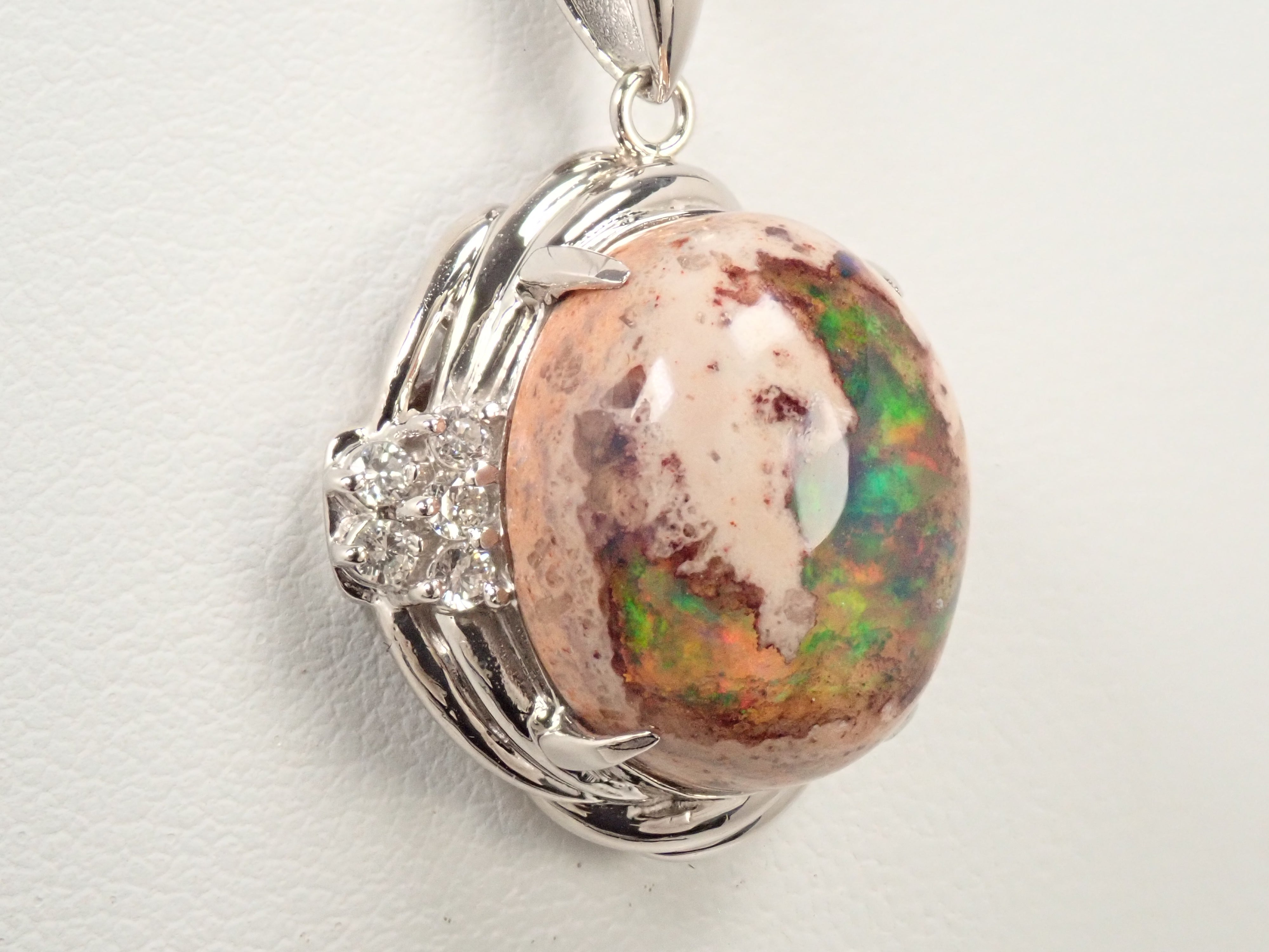 【22602560掲載】【カラフリ】Pt900 カンテラオパール 7.809ctct リング