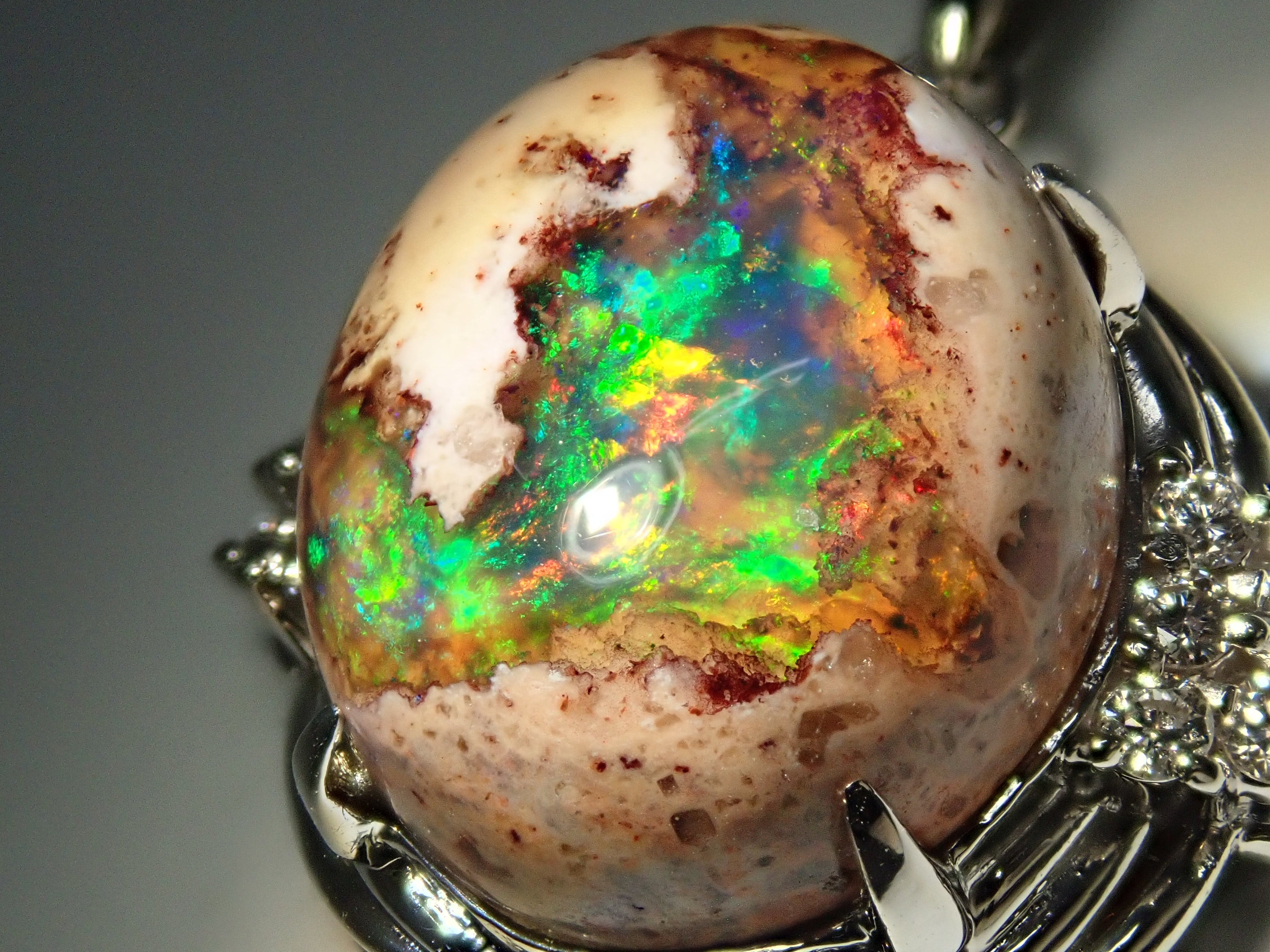 【22602560掲載】【カラフリ】Pt900 カンテラオパール 7.809ctct リング