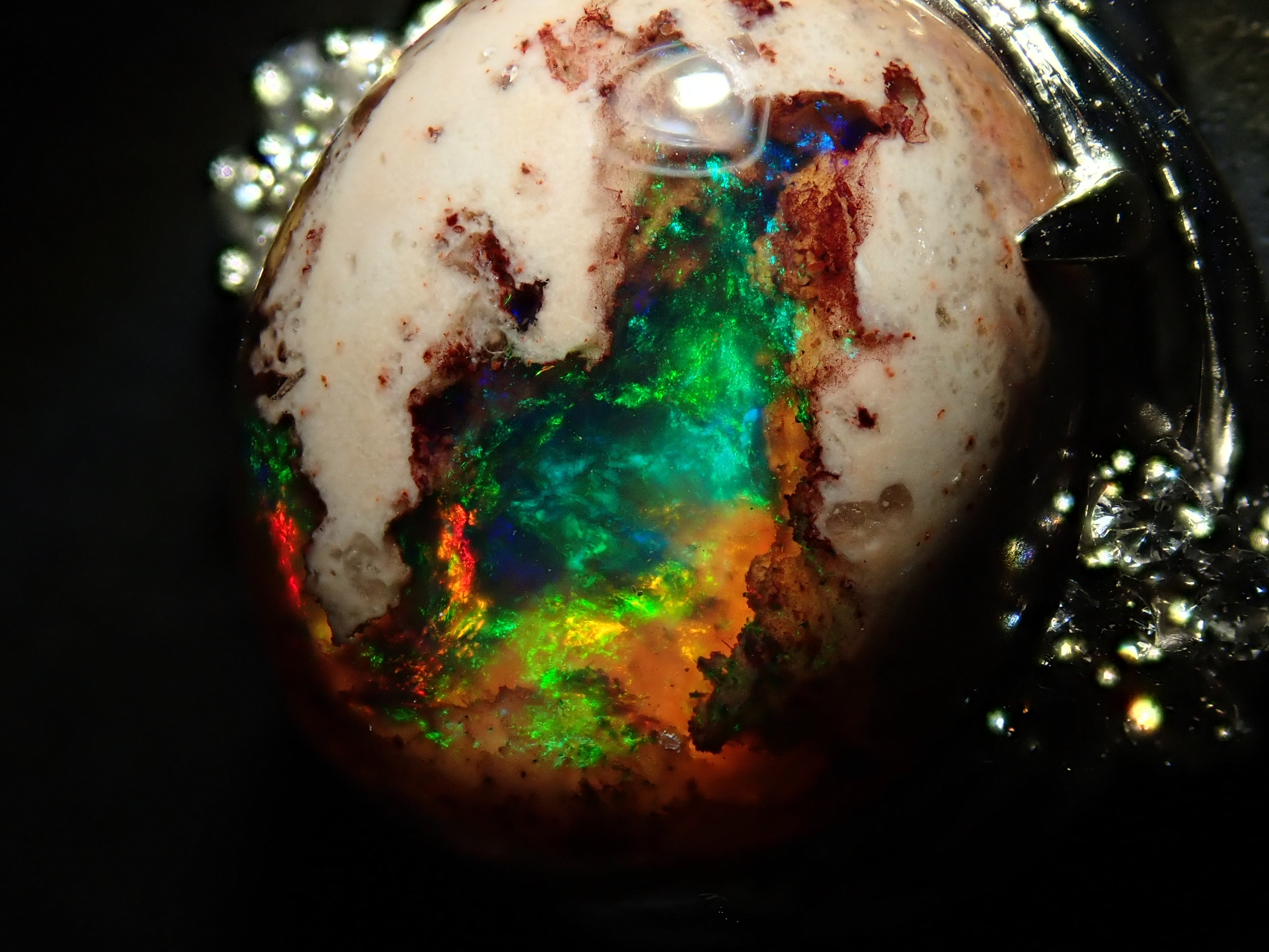 【22602560掲載】【カラフリ】Pt900 カンテラオパール 7.809ctct リング