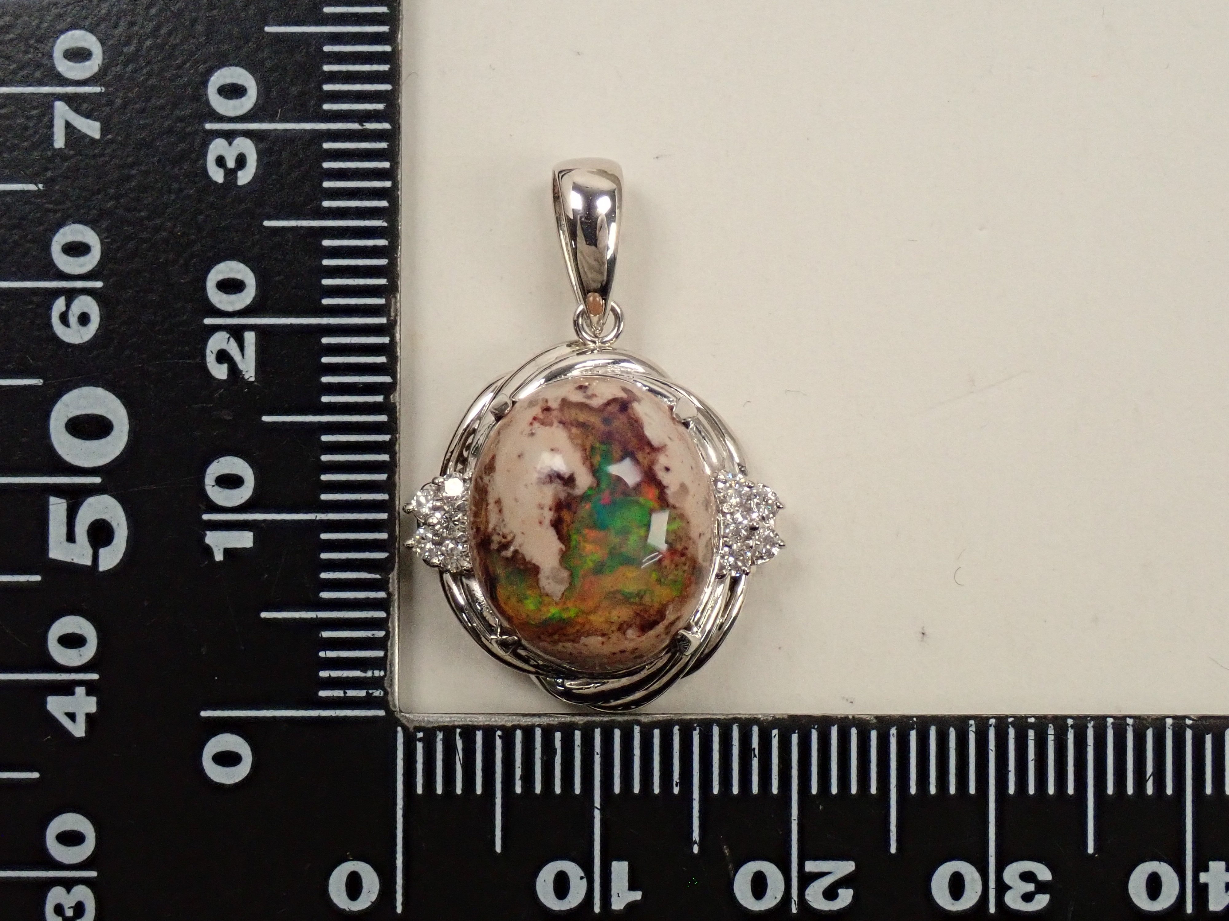 【22602560掲載】【カラフリ】Pt900 カンテラオパール 7.809ctct リング