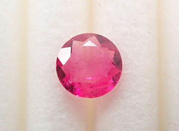 [On sale from 10pm on 5/14] American red beryl 4mm/0.160ct loose stone with precious stone