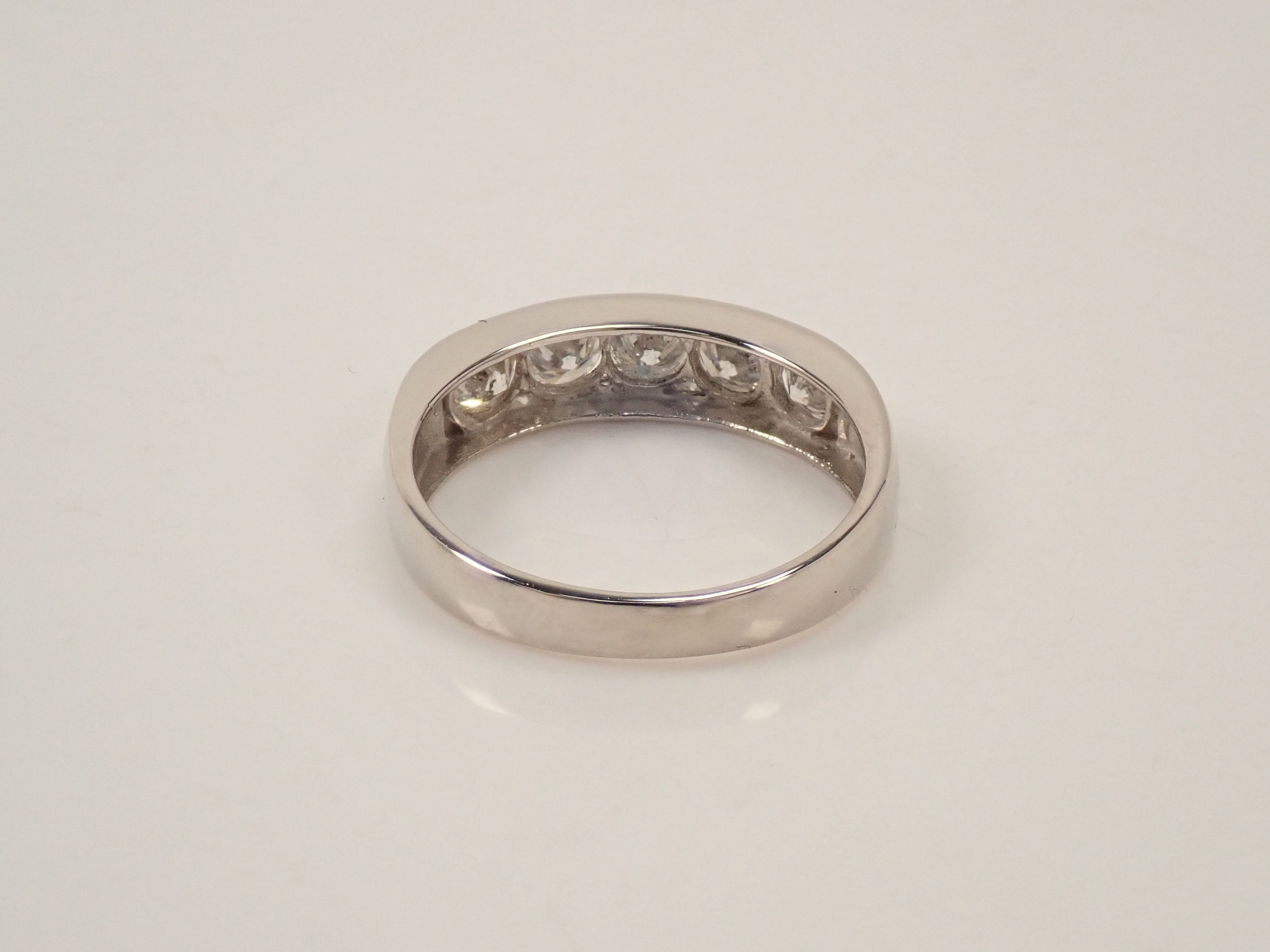 【22602559掲載】【カラフリ】Pt900 ダイヤモンド 1.00ctct リング