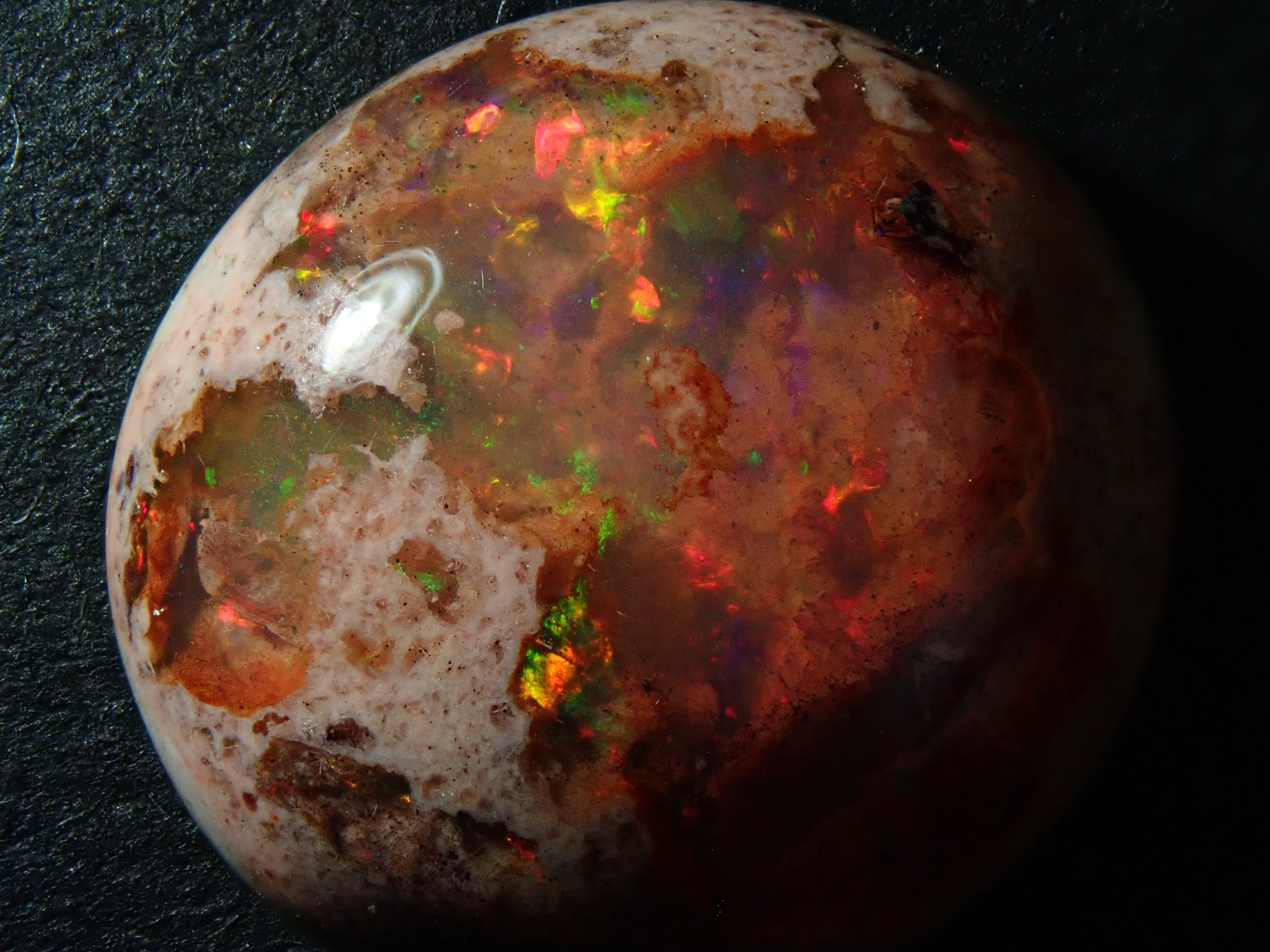 【12562809掲載】メキシコ産カンテラオパール 7.619ctルース