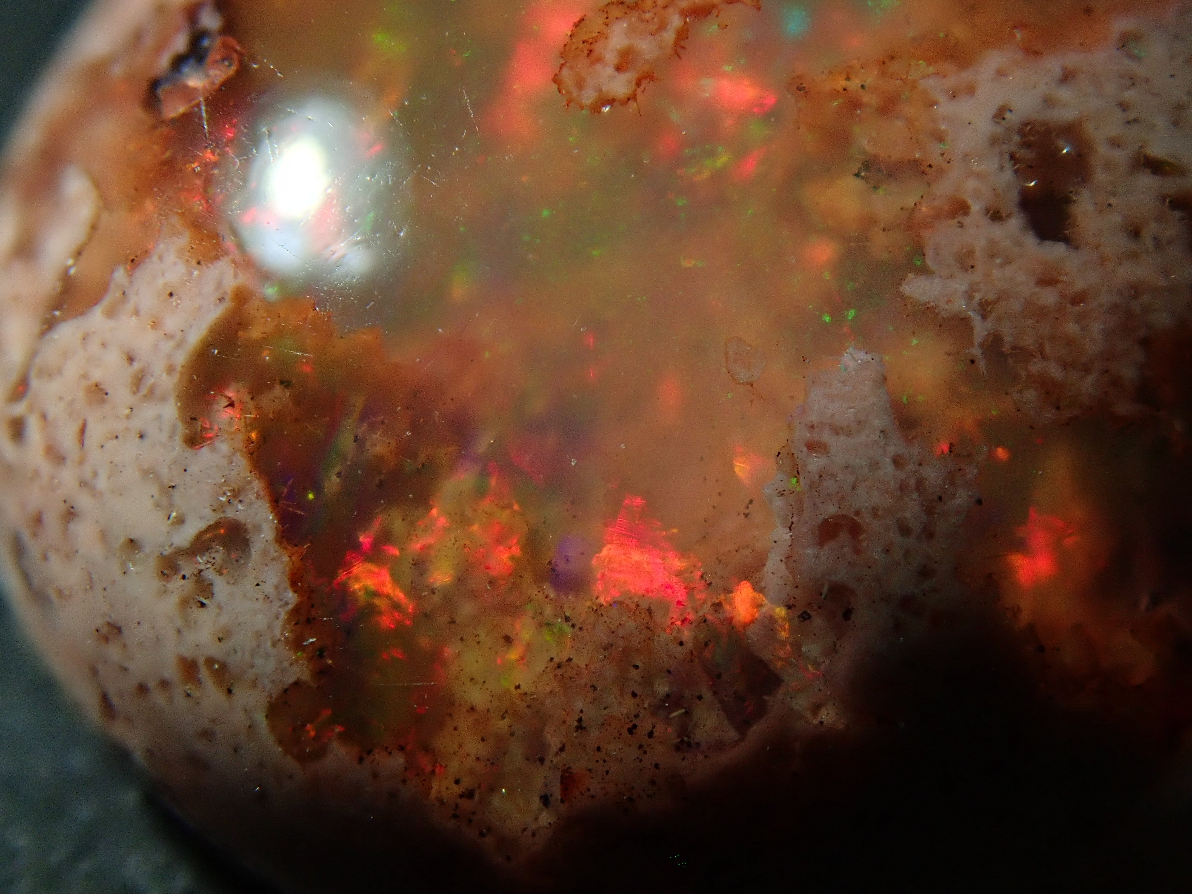 【12562809掲載】メキシコ産カンテラオパール 7.619ctルース