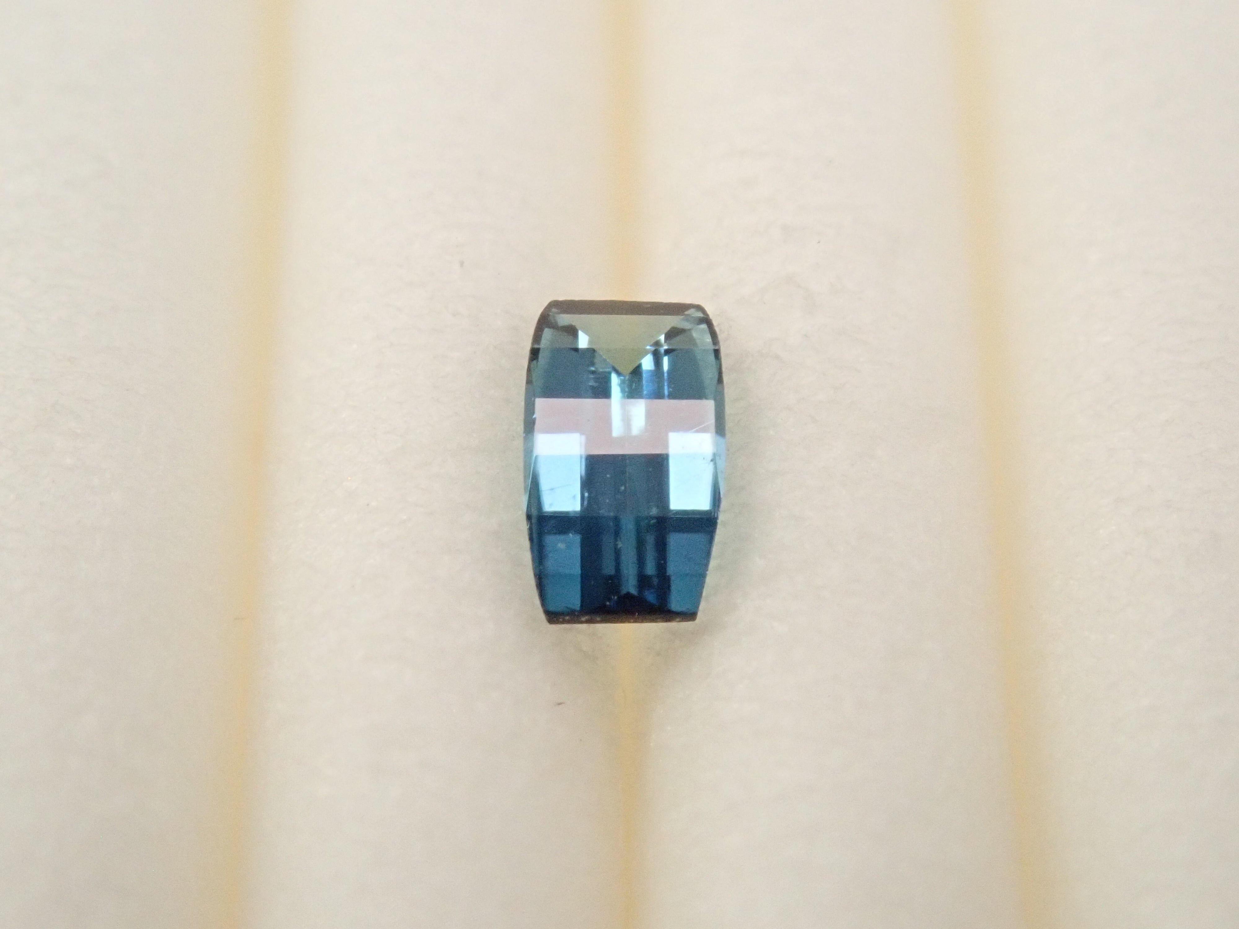 【12562715掲載】ブラジル産インディゴライトトルマリン 0.105ctルース