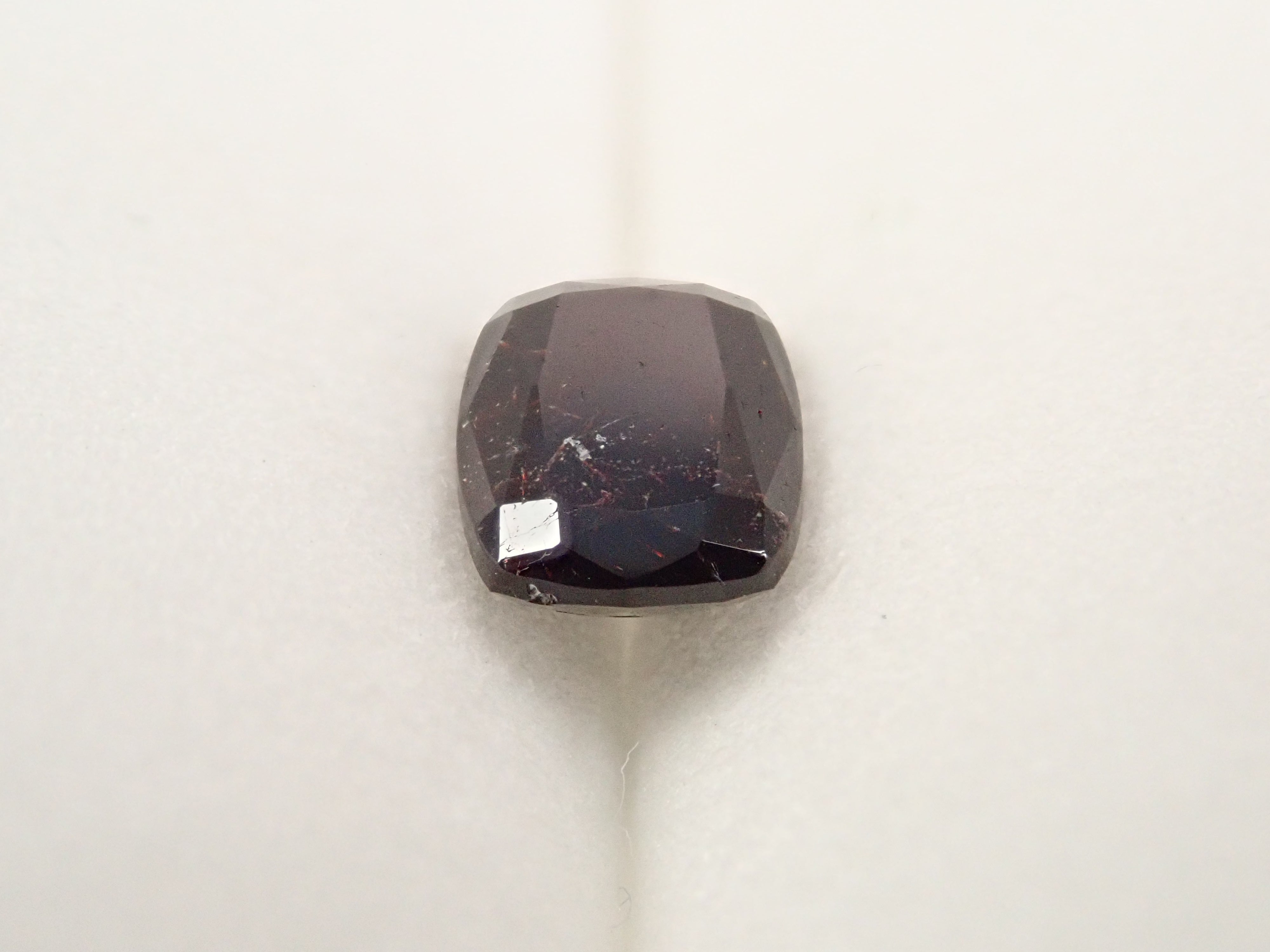 【12562748掲載】アメリカ産ネプチュナイト 0.859ctルース