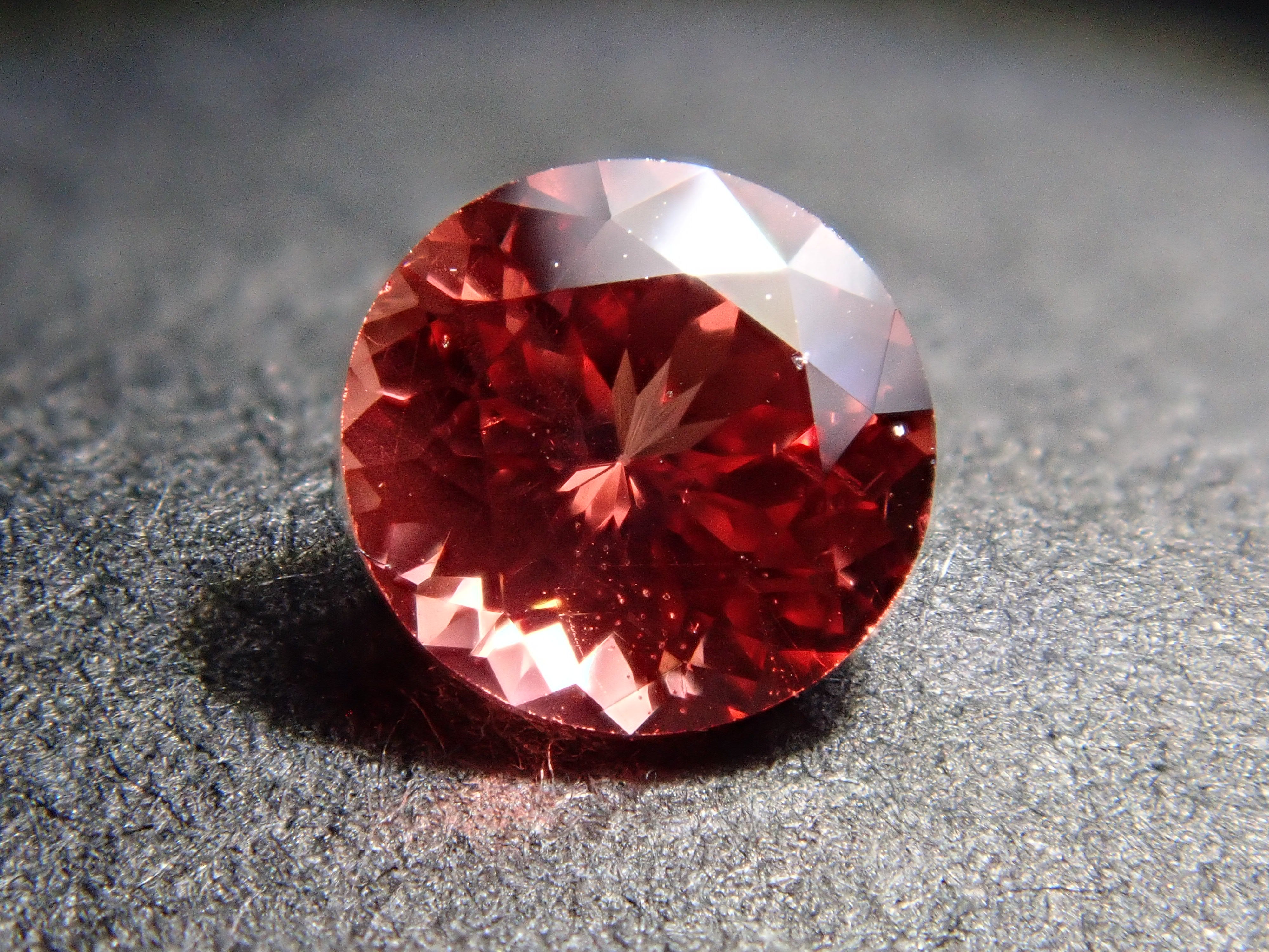 【12562749掲載】タンザニア産オレンジスピネル 0.273ctルース