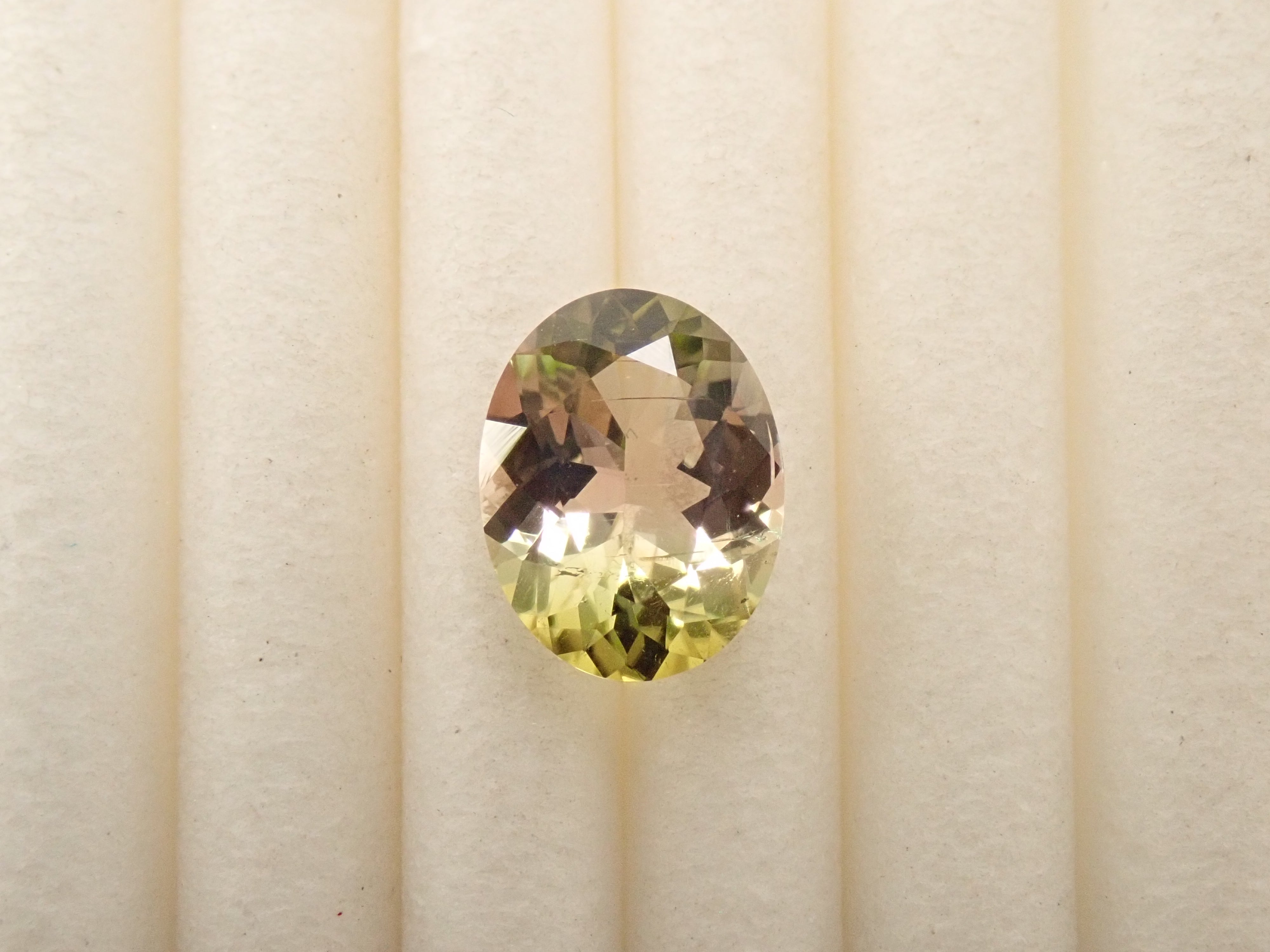 【12562822掲載】ブラジル産バイカラートルマリン 0.780ctルース