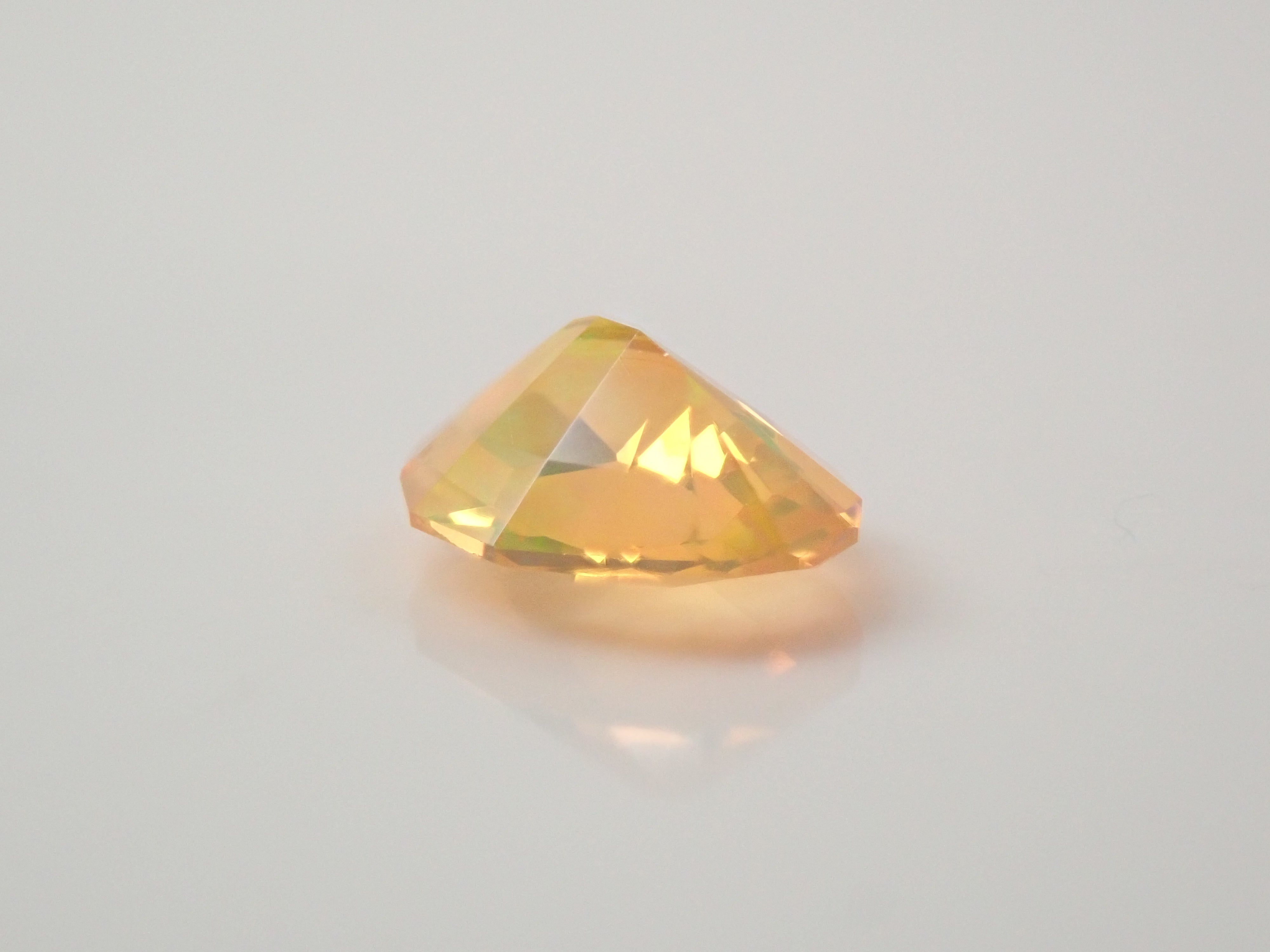 【12556665掲載】メキシコ産ファイアオパール 0.387ctルース