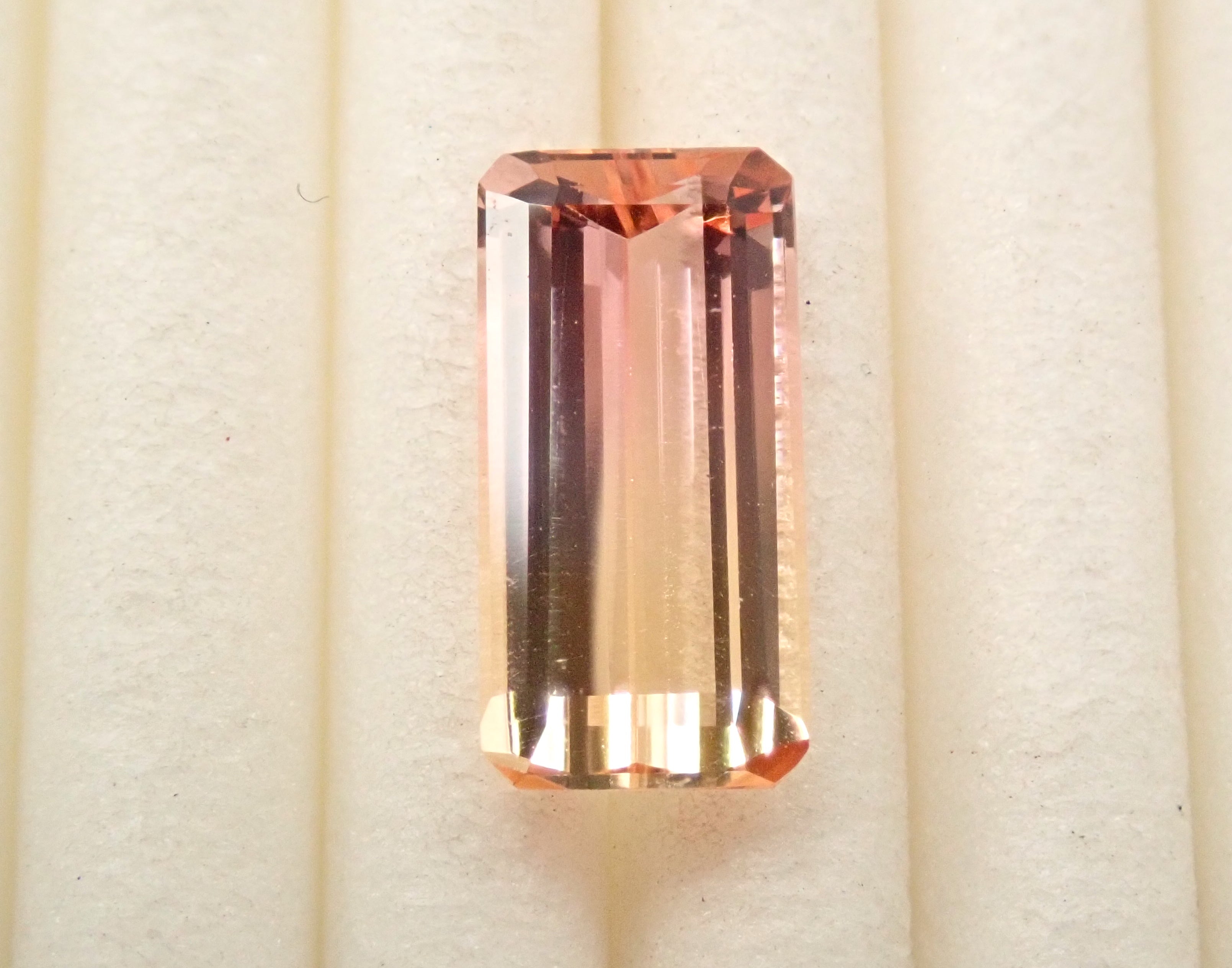 [12557416] Brazilian bicolor imperial topaz 1.379ct loose stone