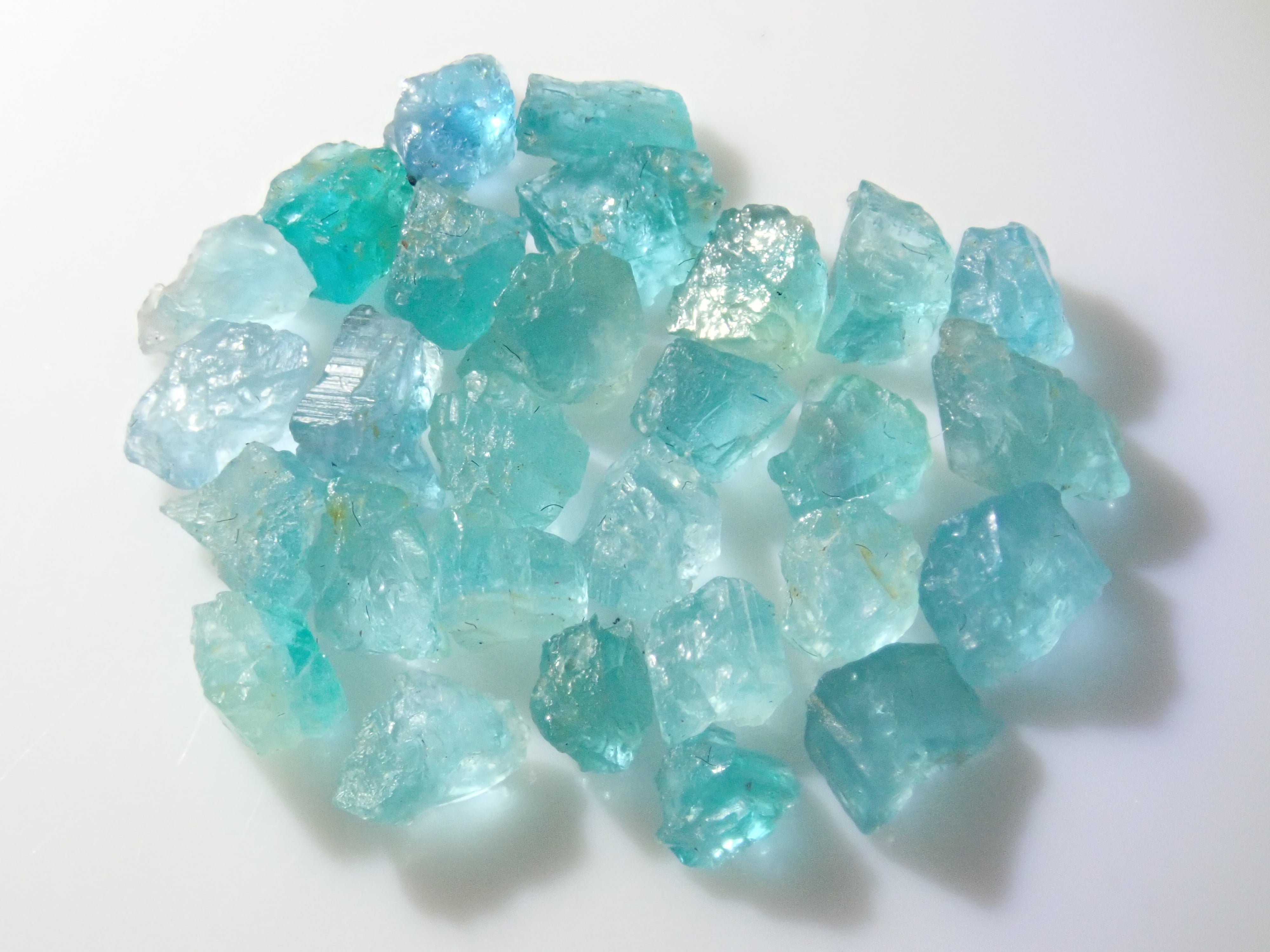 Limited to 30 stones: 1 Paraiba tourmaline rough stone from Brazil (Batalha mine) Multiple purchase discounts available