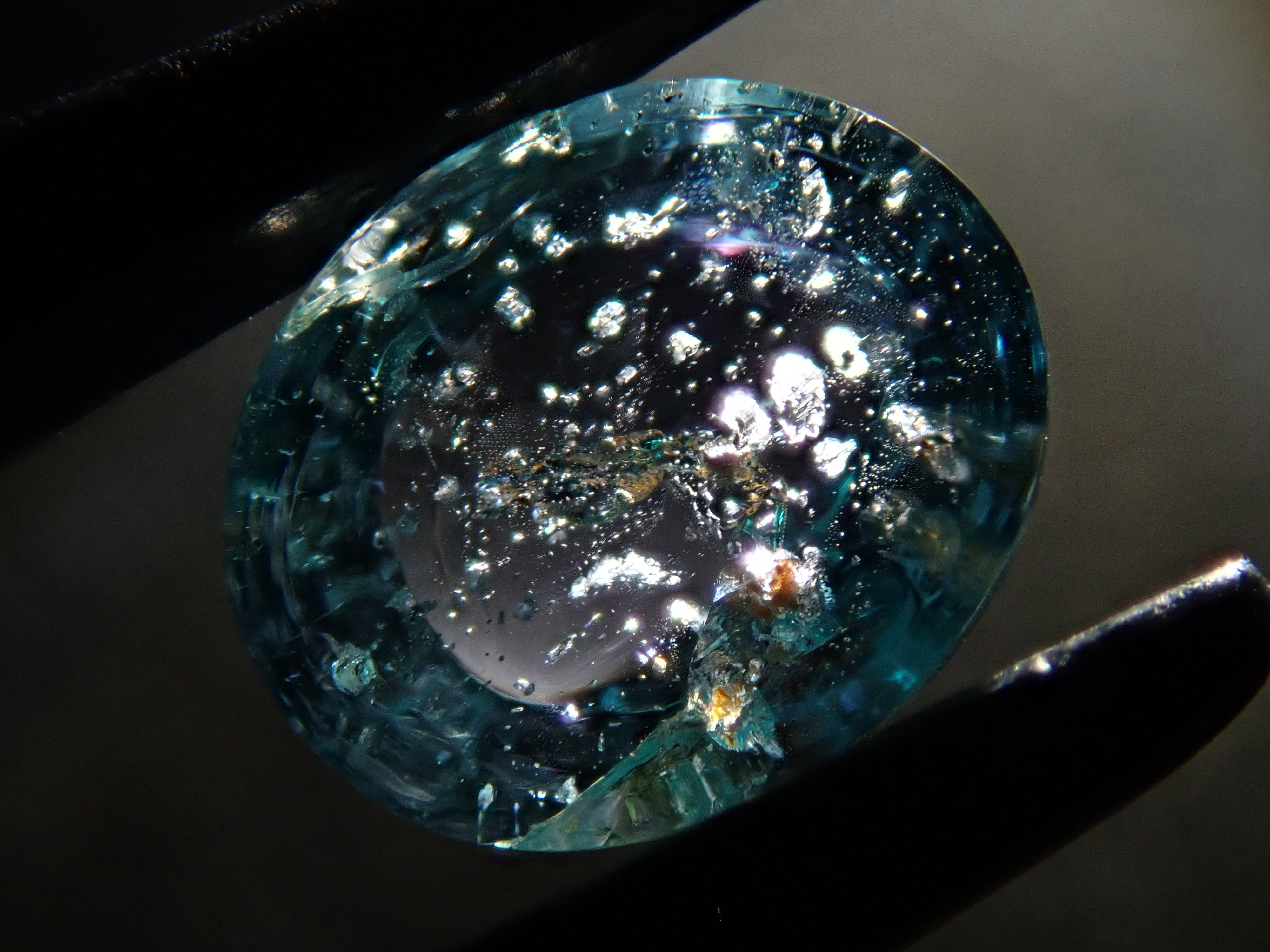 【12562843掲載】コーネルピン 0.700ctルース