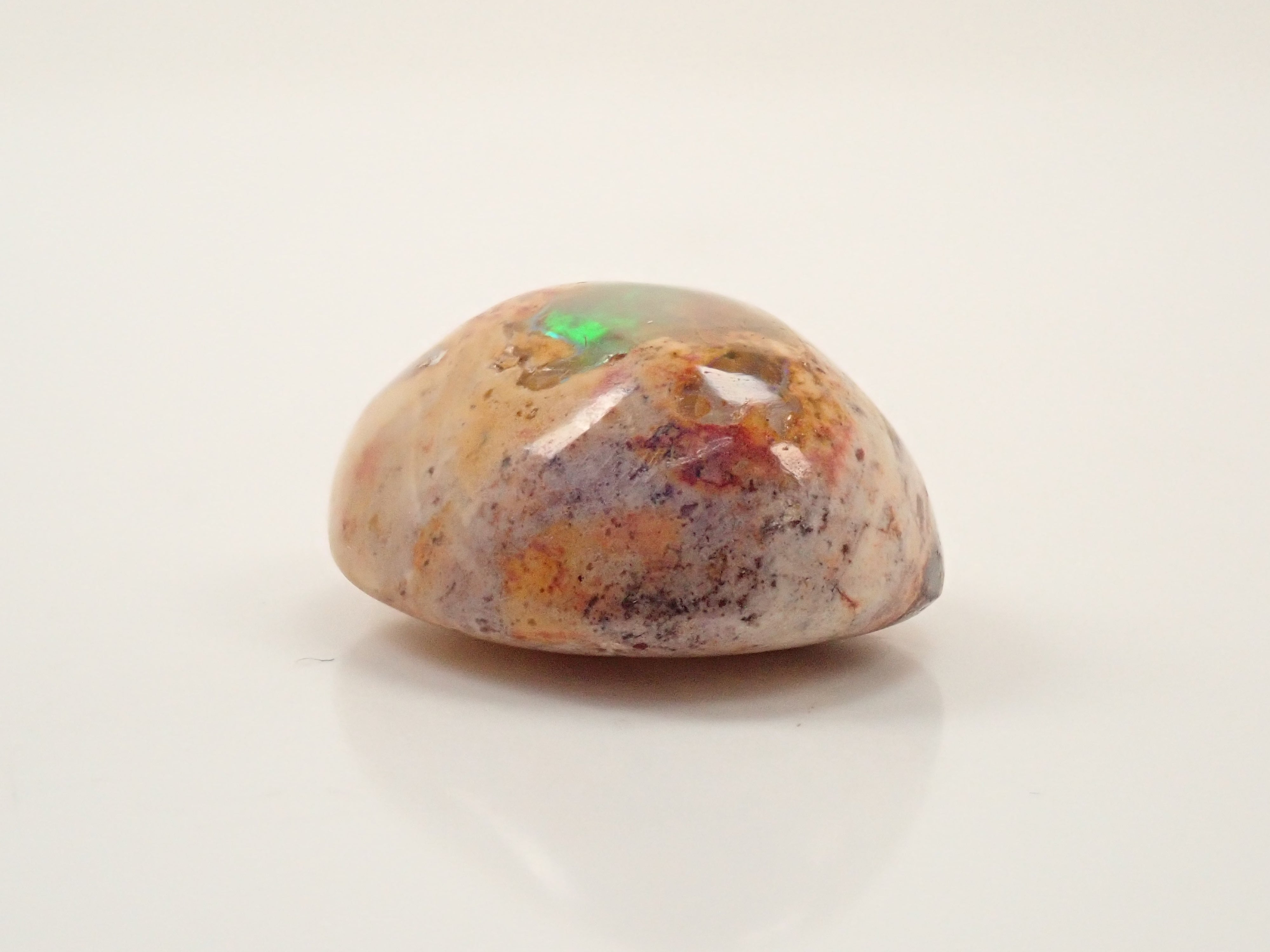 【12562847掲載】カンテラオパール 17.284ctルース