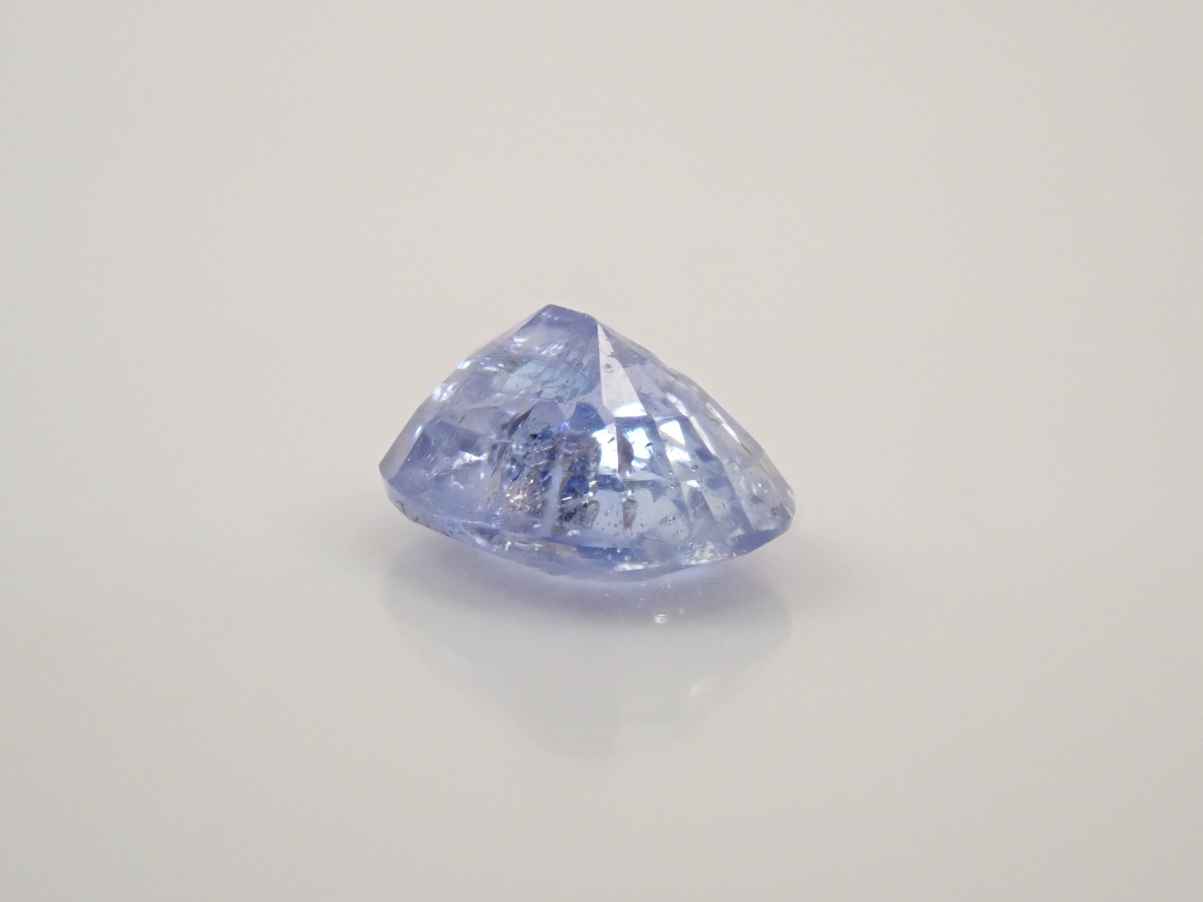 【12562579掲載】ナミビア産ジェレメジェバイト 0.355ctルース